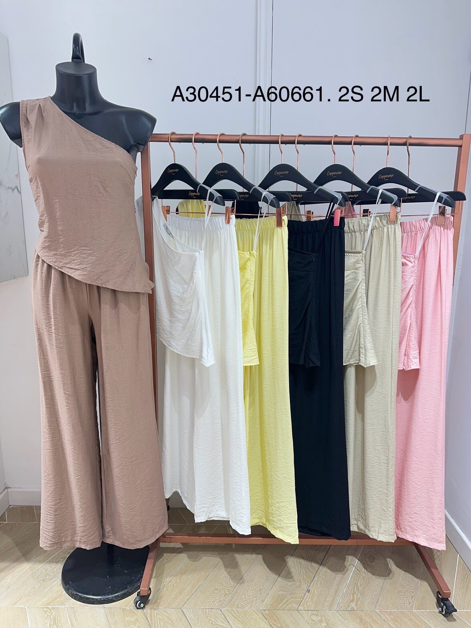 Mayorista Copperose - Conjunto superior asimétrico y pantalones de tela texturizados