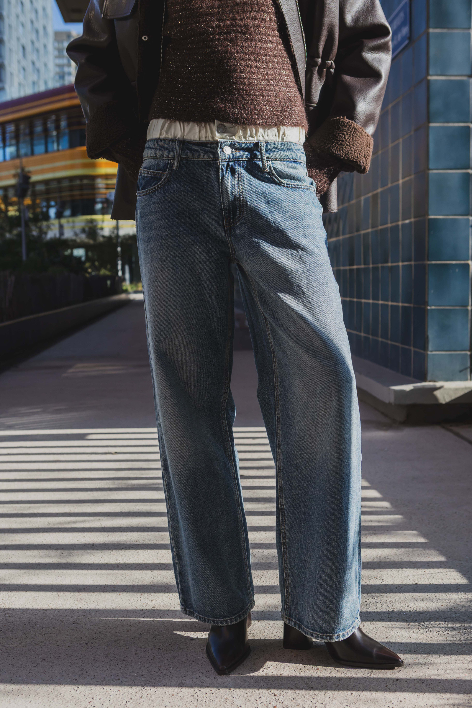 Wholesaler Copperose - Wide Jeans with Contrasting Elasticated Belt