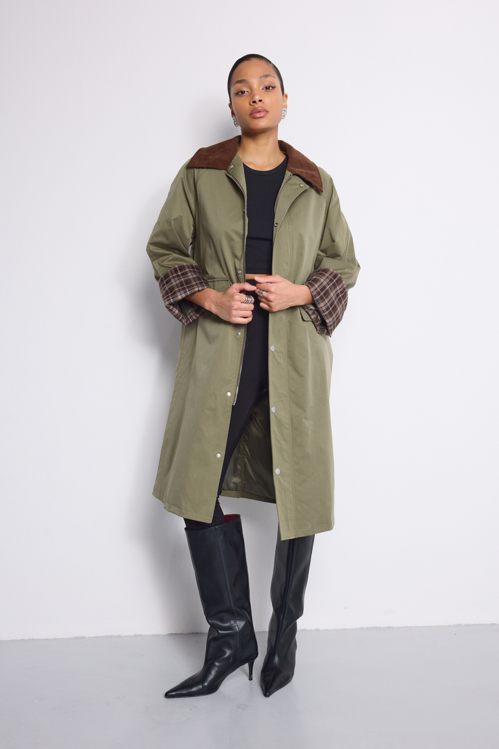 Wholesaler Copperose - Mid-length coat with lapel collar