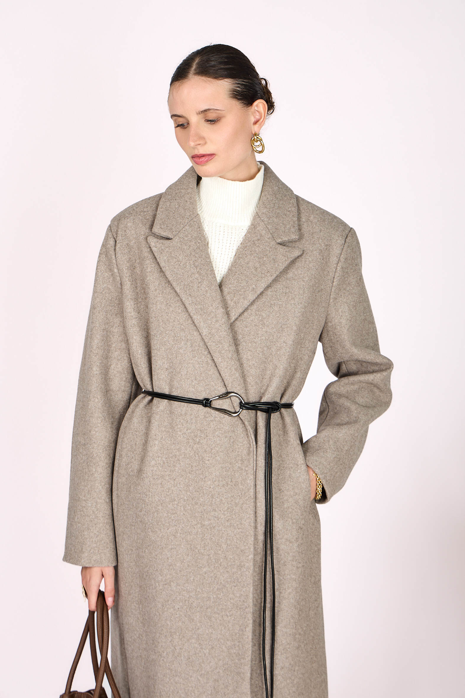 Großhändler Copperose - Mantel mit Ohrring-Gürtel