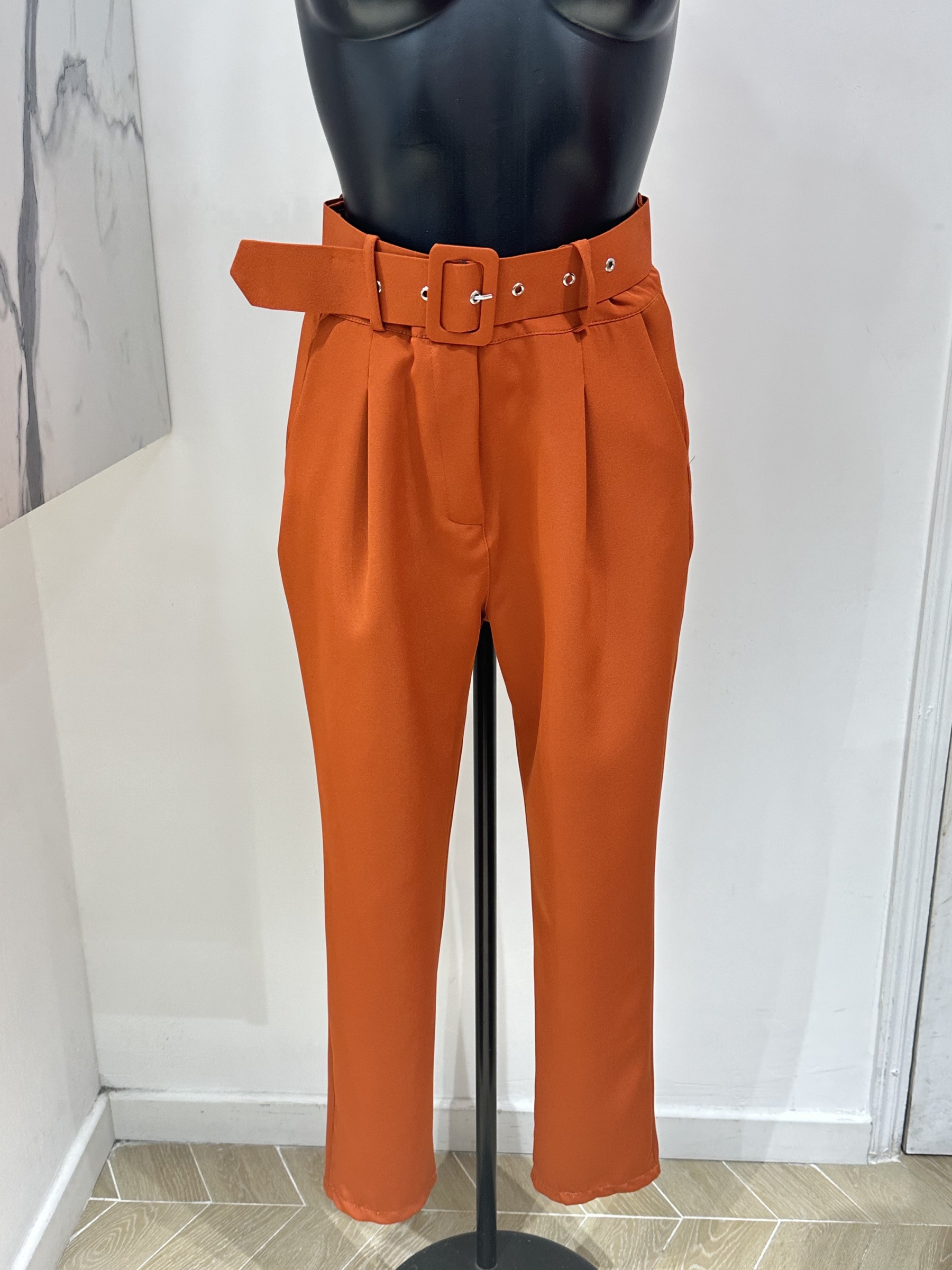 Mayorista Copperose Outlet - Pantalón plisado con cinturón