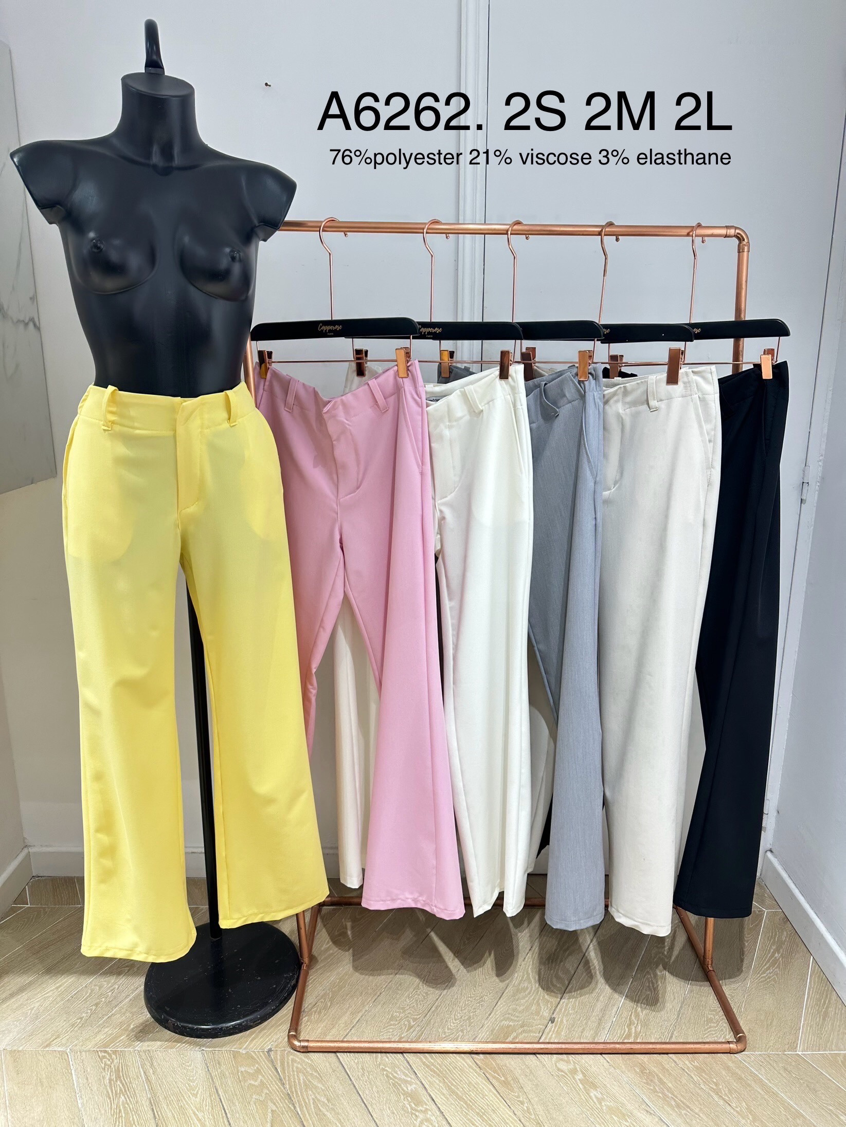 Mayorista Copperose Outlet - Pantalón básico con cierre de gancho invisible.