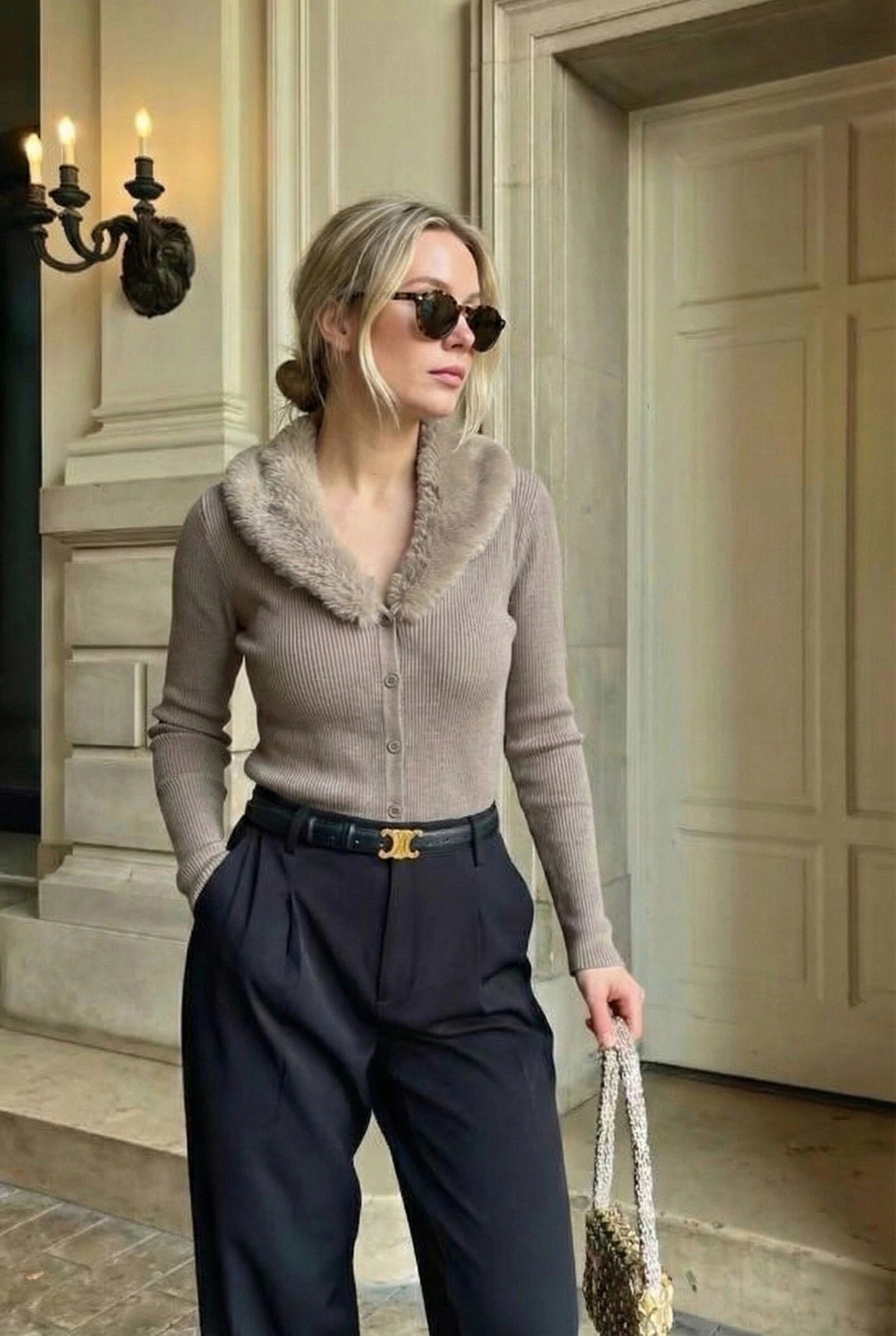 Grossiste Copperose - GILET EN MAILLE A COL FOURRURE
