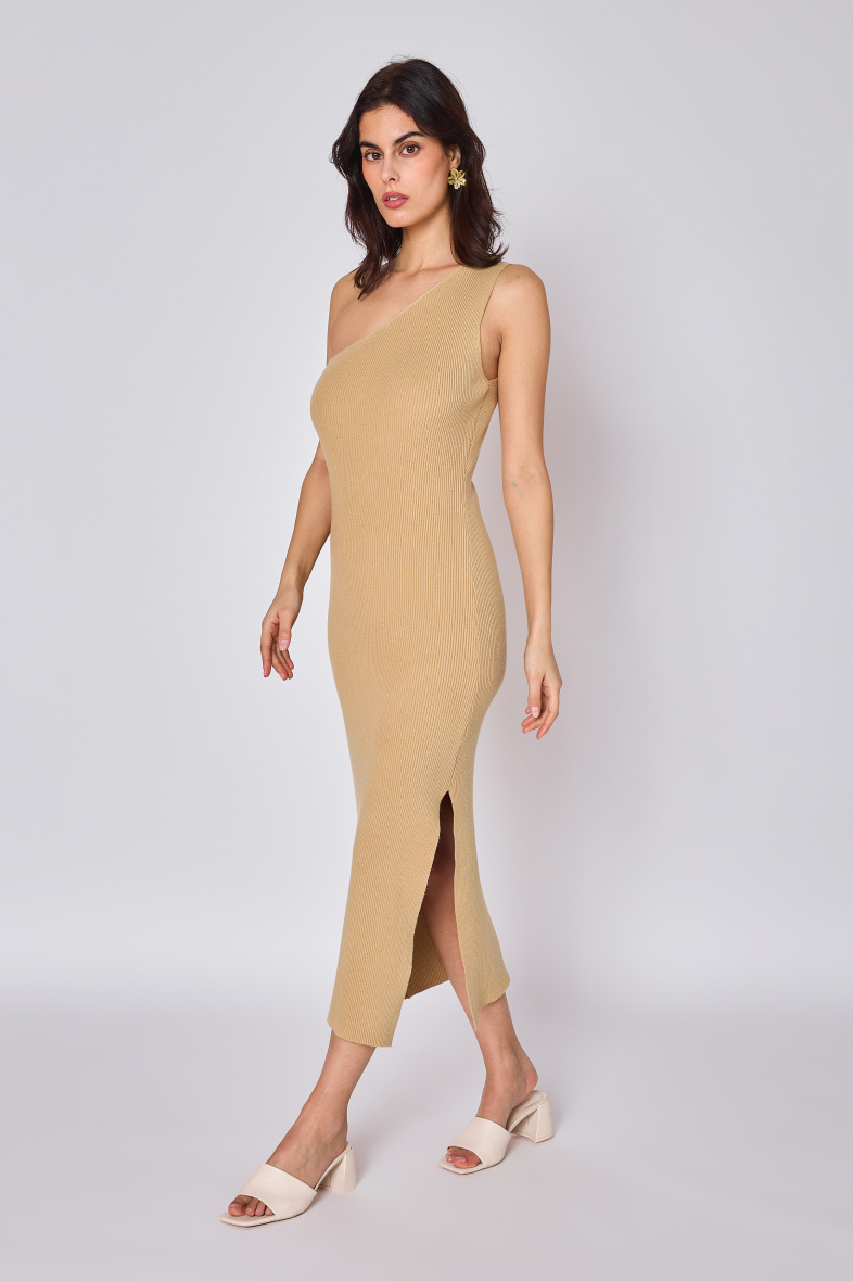 Großhändler Copperose Outlet - Langes asymmetrisches Kleid aus feinem Rippstrick