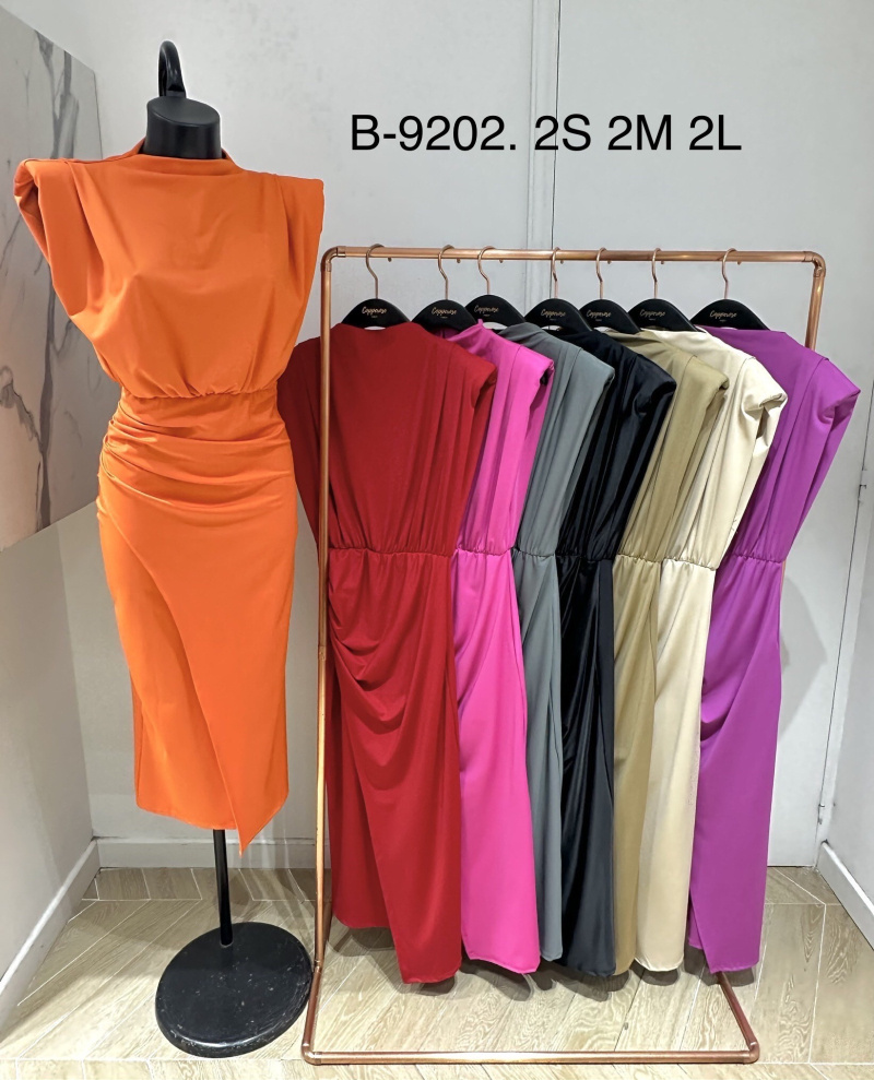 Mayorista Copperose - Vestido largo con hombrera y abertura en la base