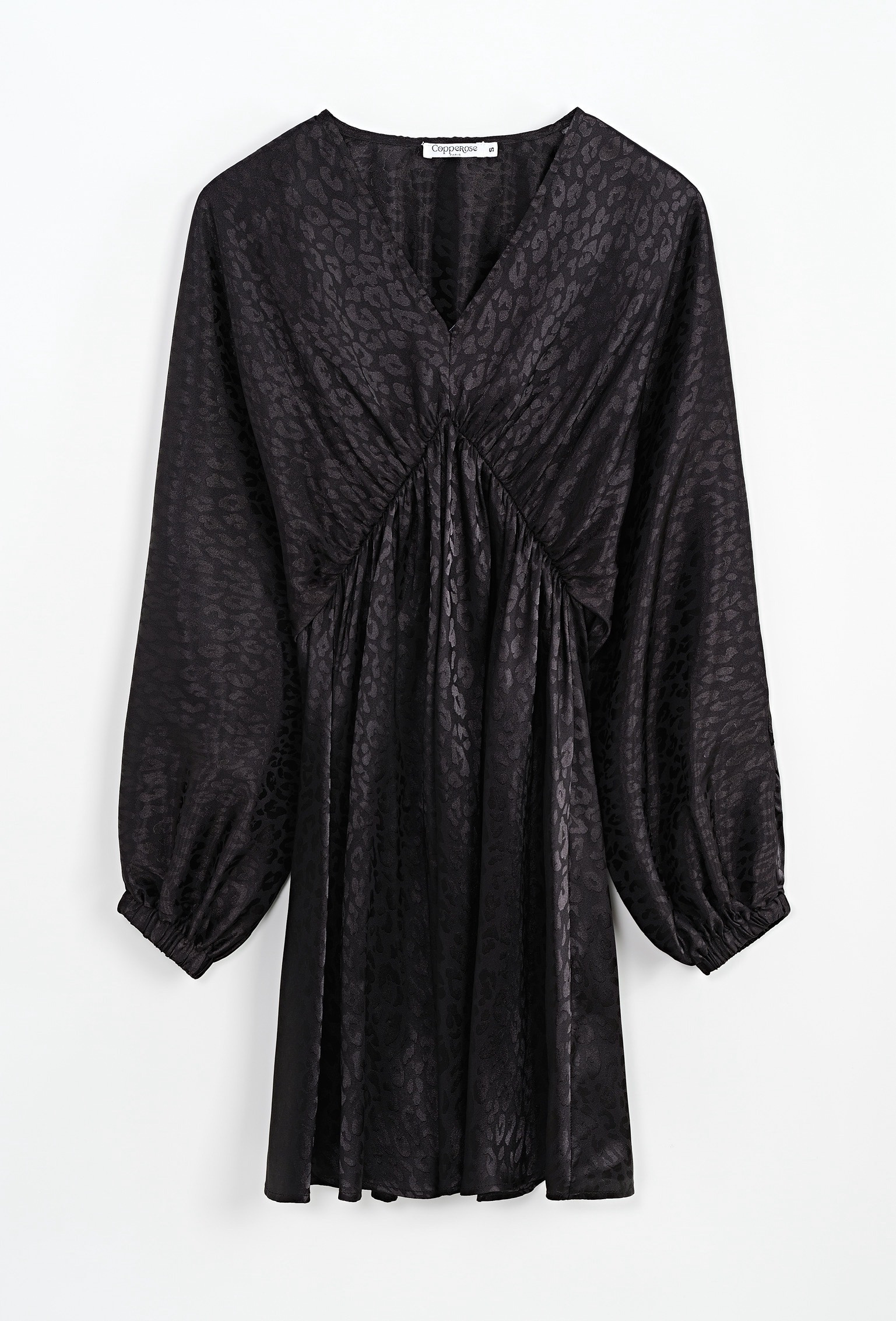 Mayorista Copperose Outlet - Vestido corto de raso con estampado animal