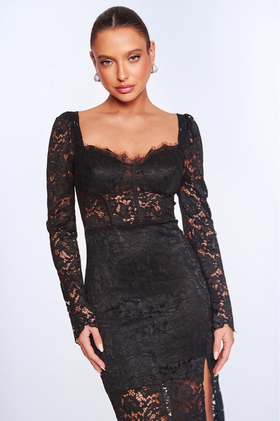 Grossiste Copperose Outlet - Robe corset longue  en dentelle