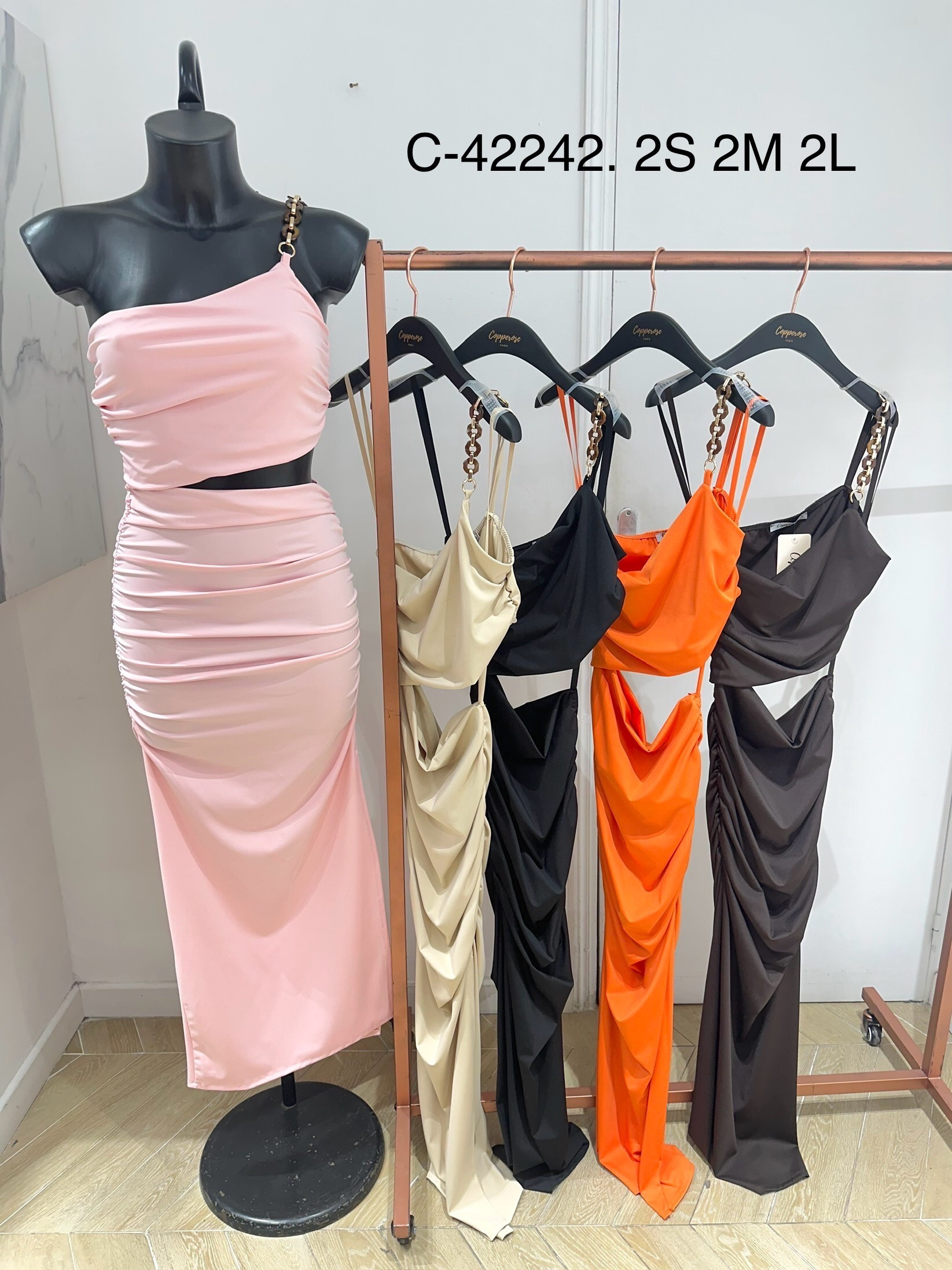 Wholesaler Copperose Outlet - Stretch dress with chain strap