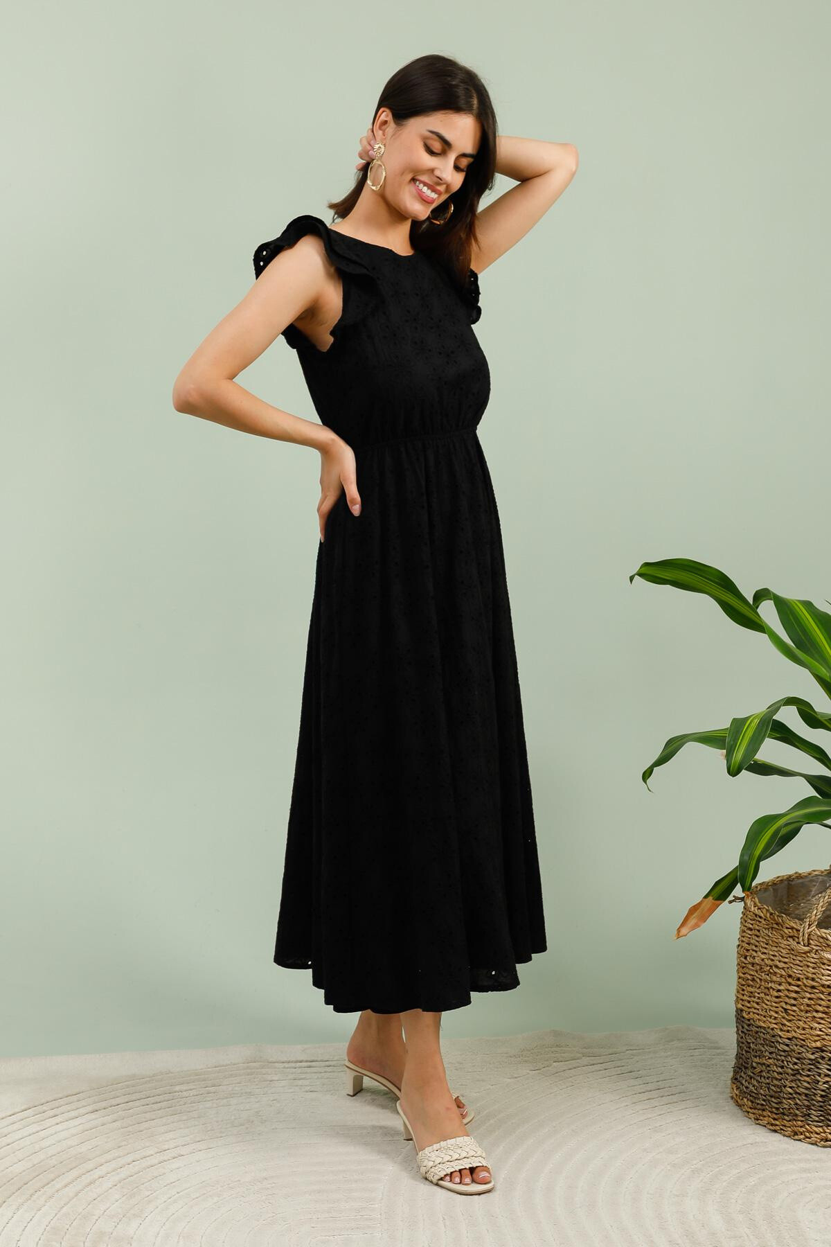 Wholesaler Copperose - Dress in English embroidery with ruffles