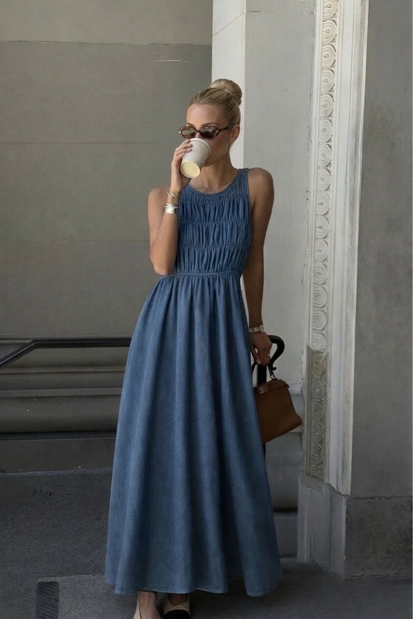 Großhändler Copperose - LANGES KLEID IM DENIM-LOOK MIT SMOCKS