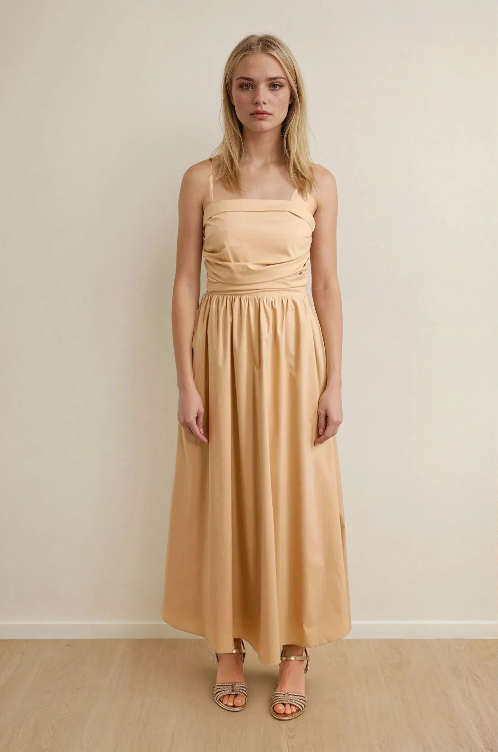 Grossista Copperose - Abito bustier lungo con cinghie sottili