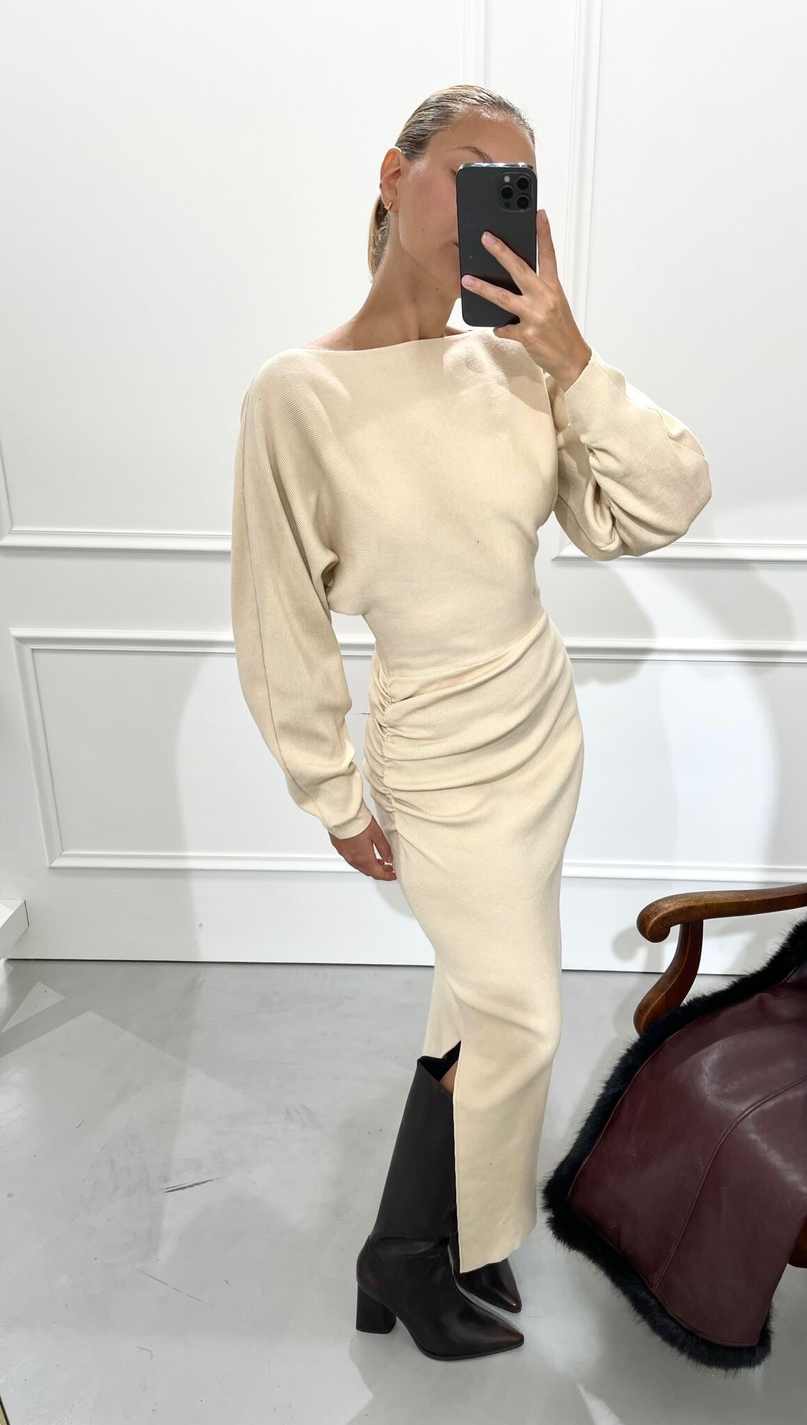 Mayorista Copperose - VESTIDO LARGO DE PUNTO CON FRUNCIDOS LATERALES