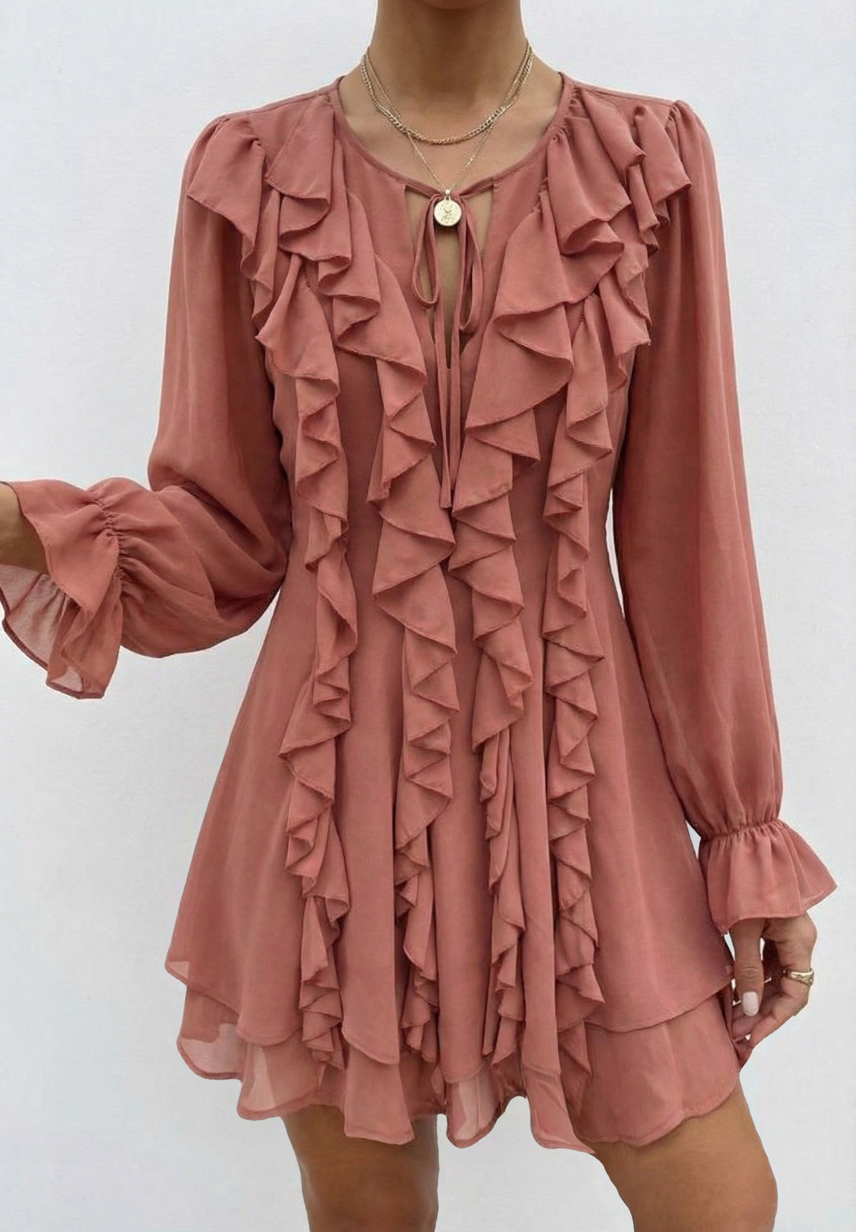 Grossiste Copperose - ROBE COURTE À VOLANTS EN CRÊPE GEORGETTE
