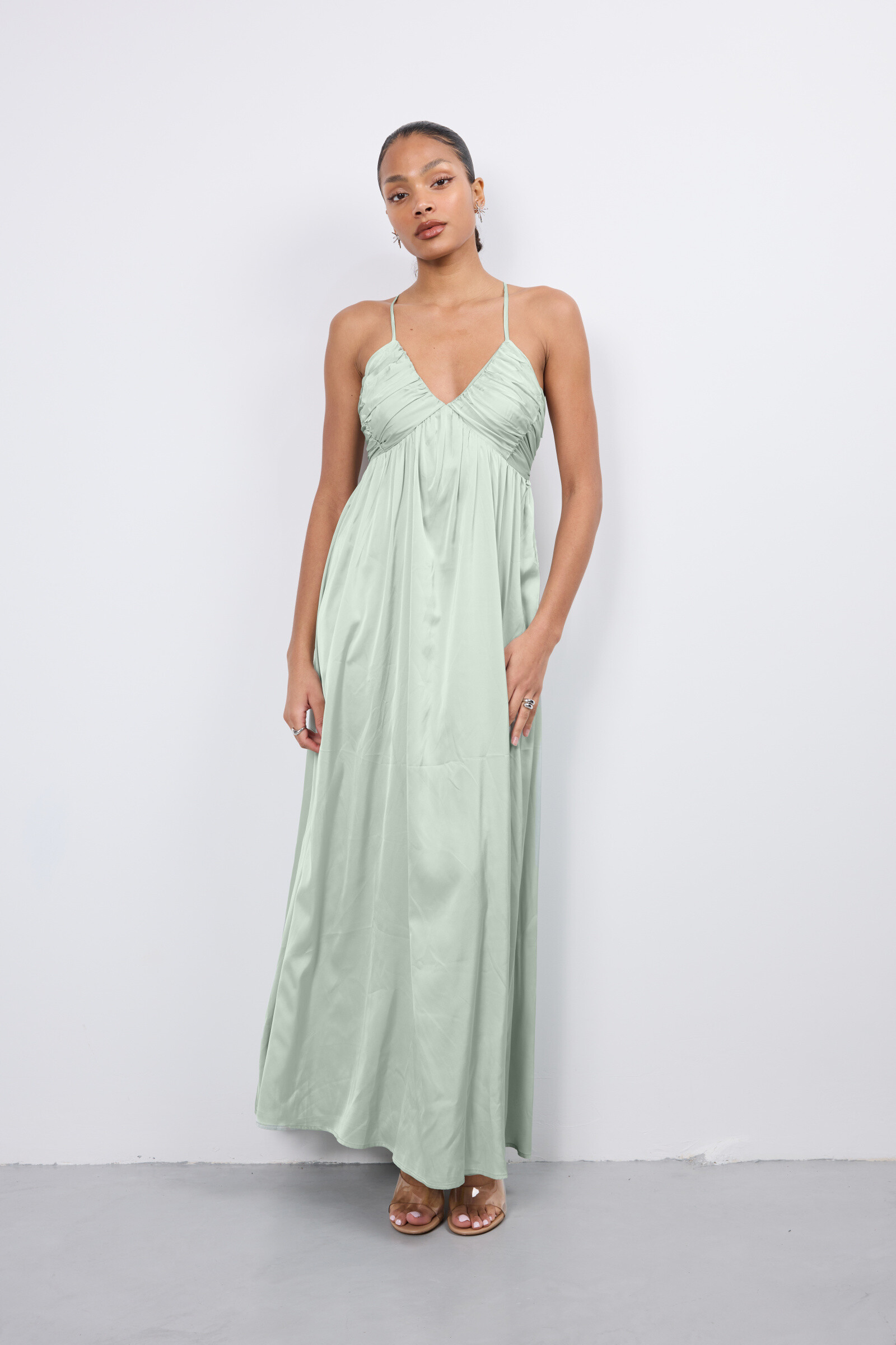 Großhändler Copperose - Langes Rückenkreuzkleid im Satin