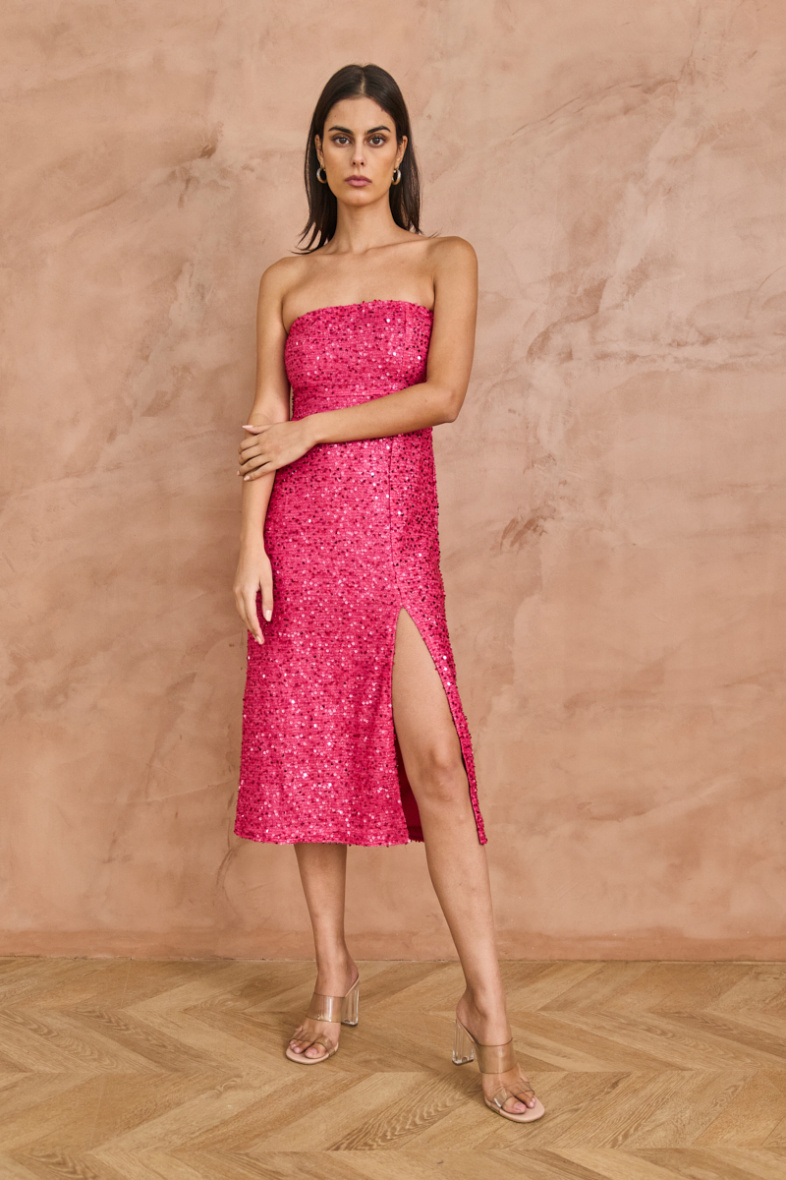 Grossiste Copperose - robe tube mi-longue à bustière pailletée à sequins