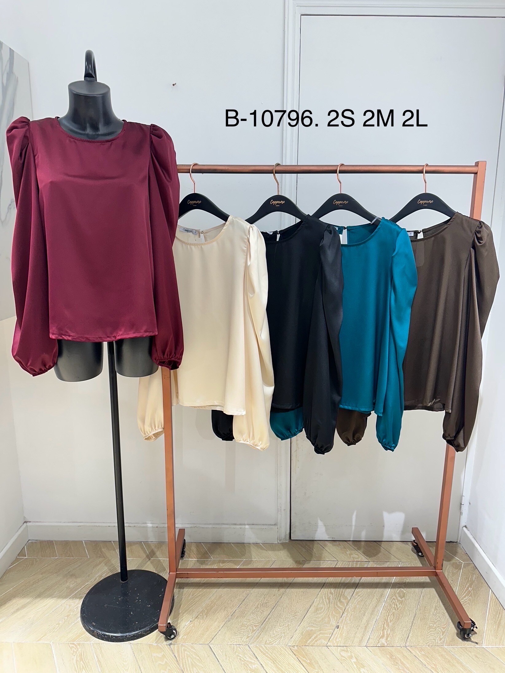 Mayorista Copperose - Blusa de satén con mangas abullonadas
