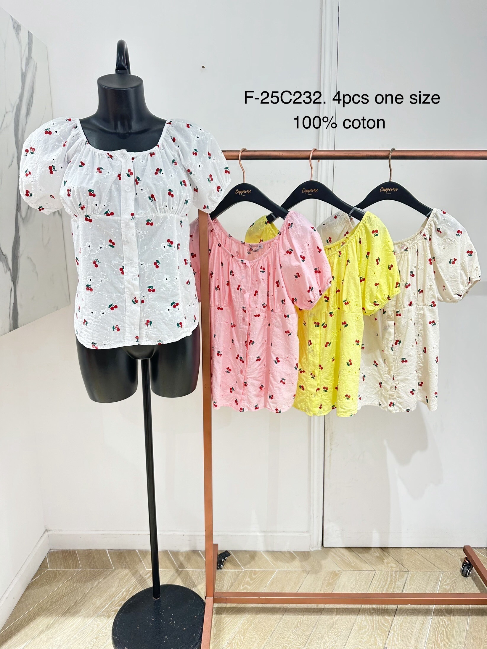 Grossista Copperose Outlet - Spalle superiori a stampe nude a ciliegia e ricami floreali