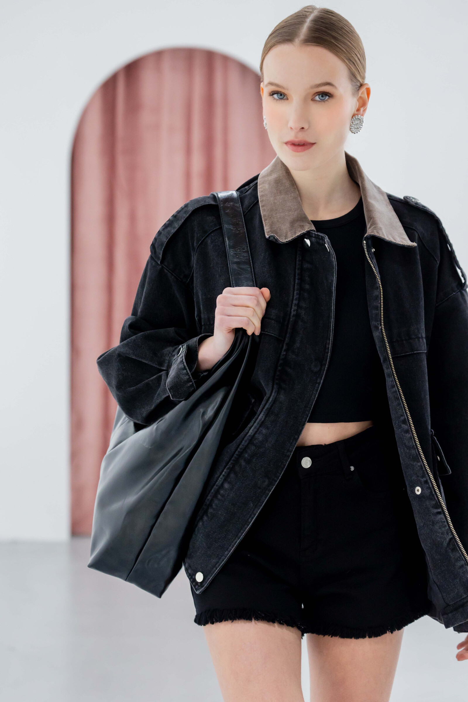 Grossista Copperose - Giacca del fienile in denim con collare in velluto a coste