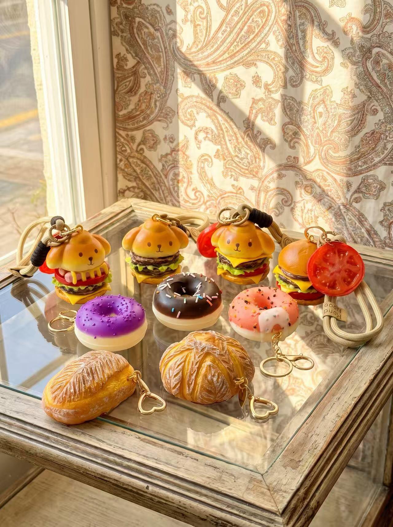 Wholesaler COSMOS - Set of 9 cute kawaii keychains with adorable mini dessert charms, trendy bag accessories