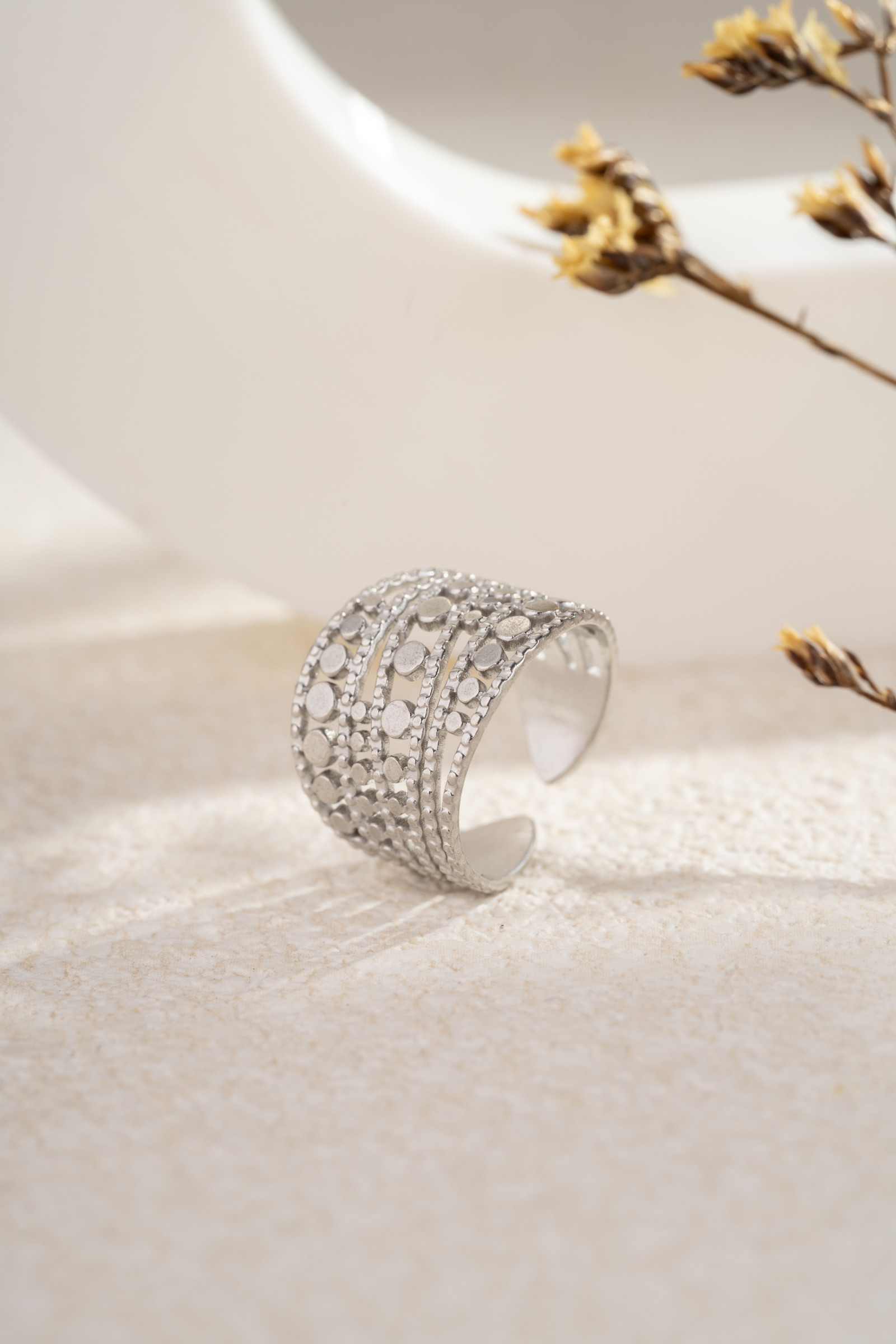 Mayorista COSMOS - Anillo calado de acero inoxidable dorado y plateado, ajustable, elegante, duradero