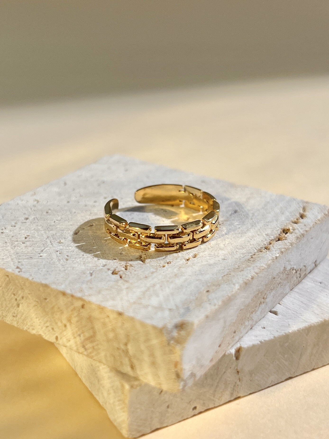 Grossiste COSMOS - Bague anneau rectangulaire fine en acier