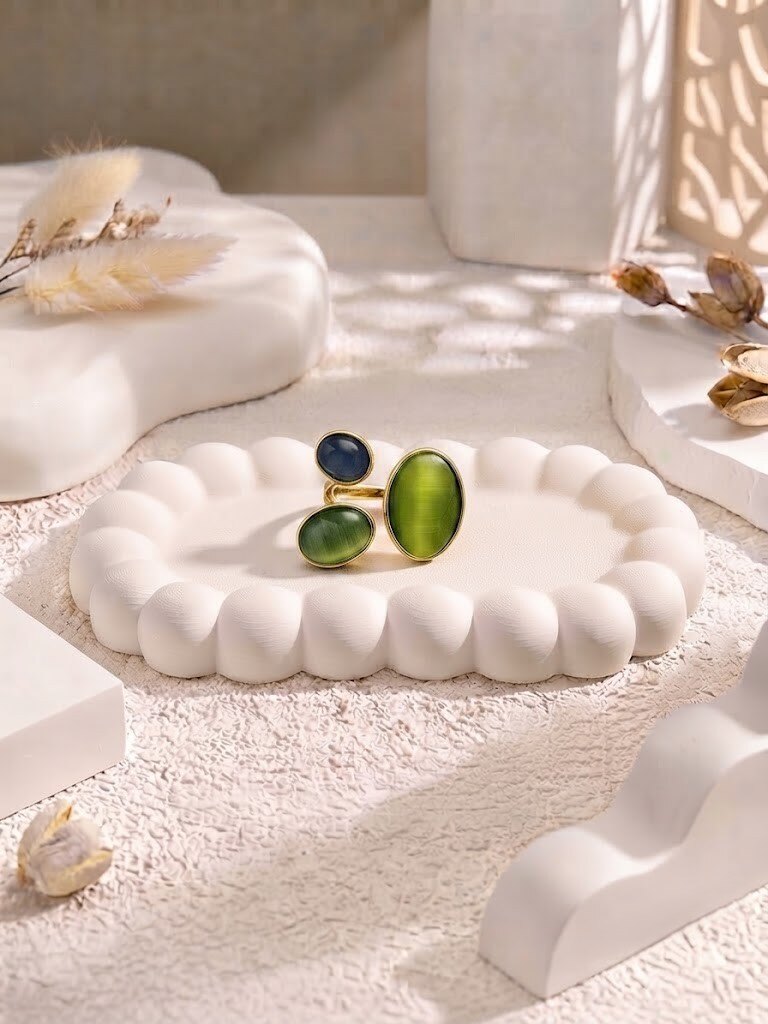 Grossista COSMOS - Anello elegante e chic regolabile in acciaio inossidabile dorato con pietre occhio di gatto