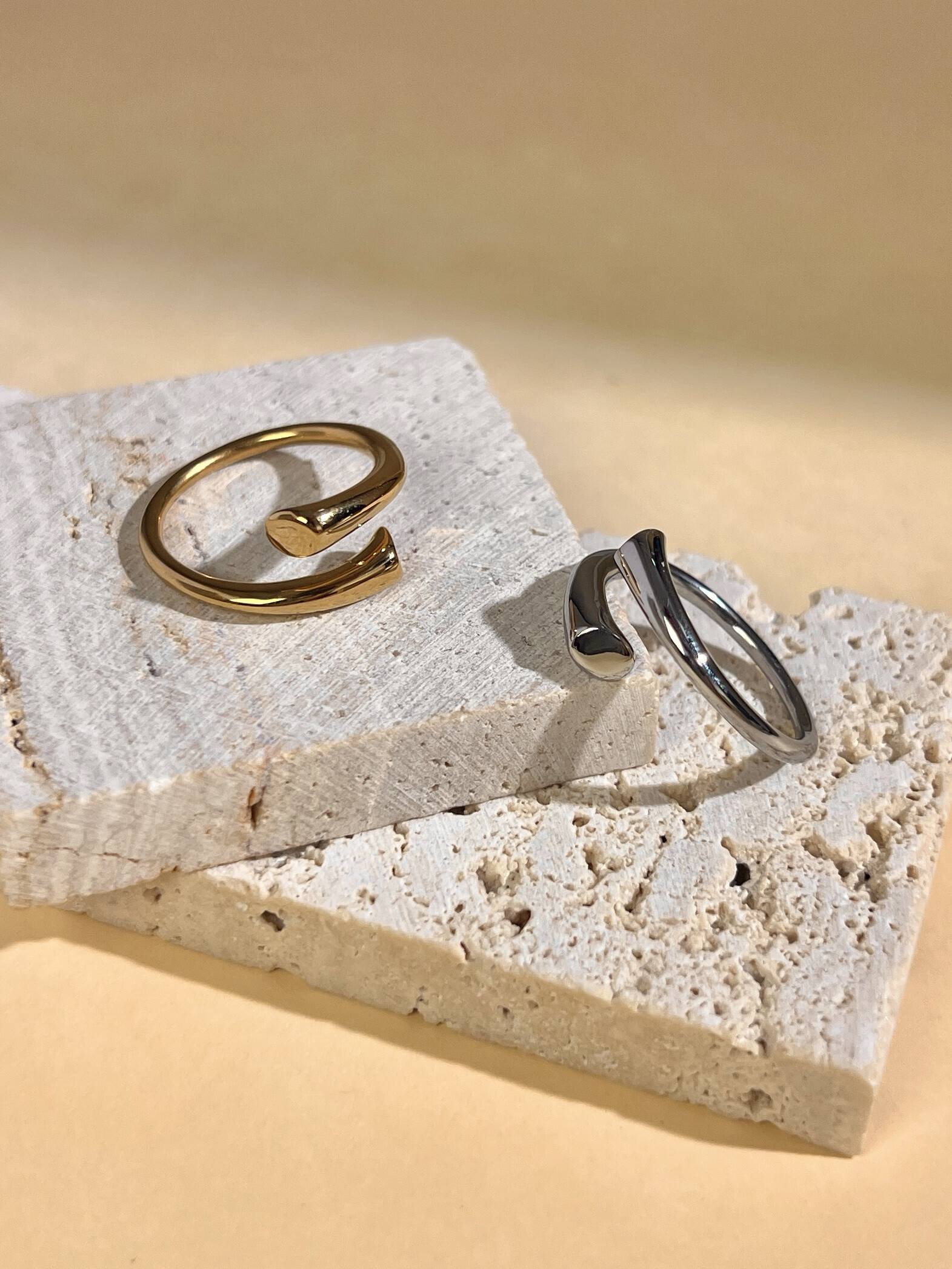 Wholesaler COSMOS - Adjustable fine and minimalist Stainless Steel Ring