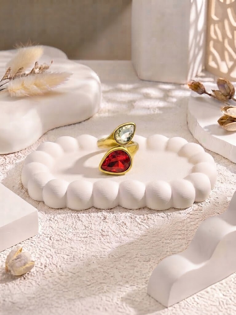 Grossiste COSMOS - Bague cristaux goutte acier inoxydable doré ajustable élégante moderne lumineuse chic