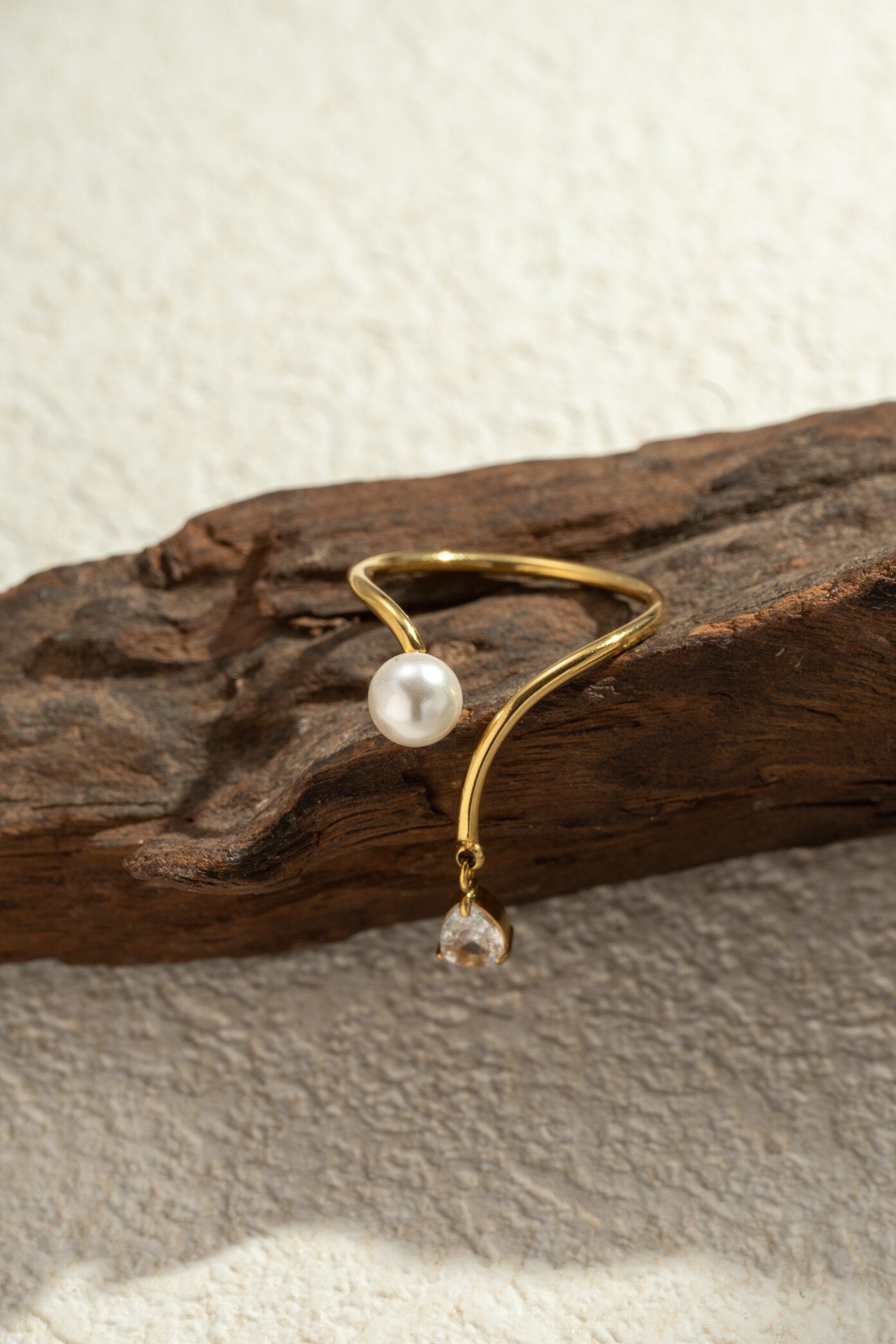 Mayorista COSMOS - Anillo de acero inoxidable con perla y cristal colgante