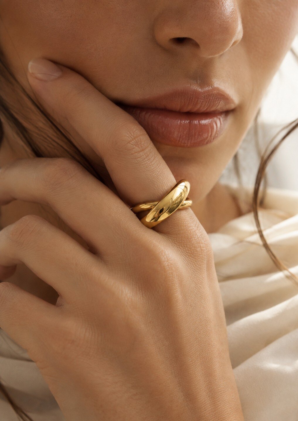Grossiste COSMOS - Bague dorée acier inoxydable ajustable forme organique moderne minimaliste