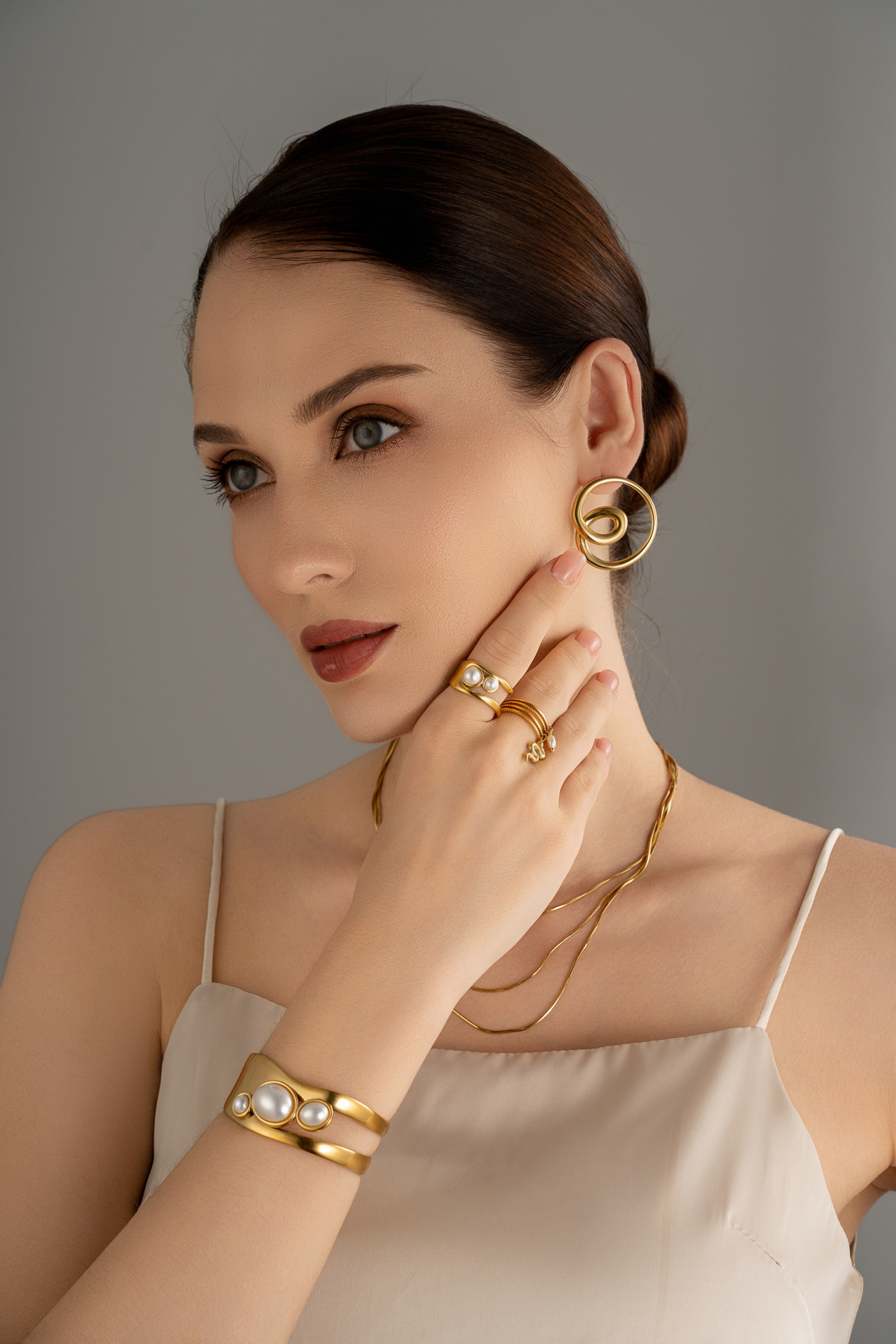 Grossiste COSMOS - Bague design moderne en acier inoxydable ornée pierre naturelle