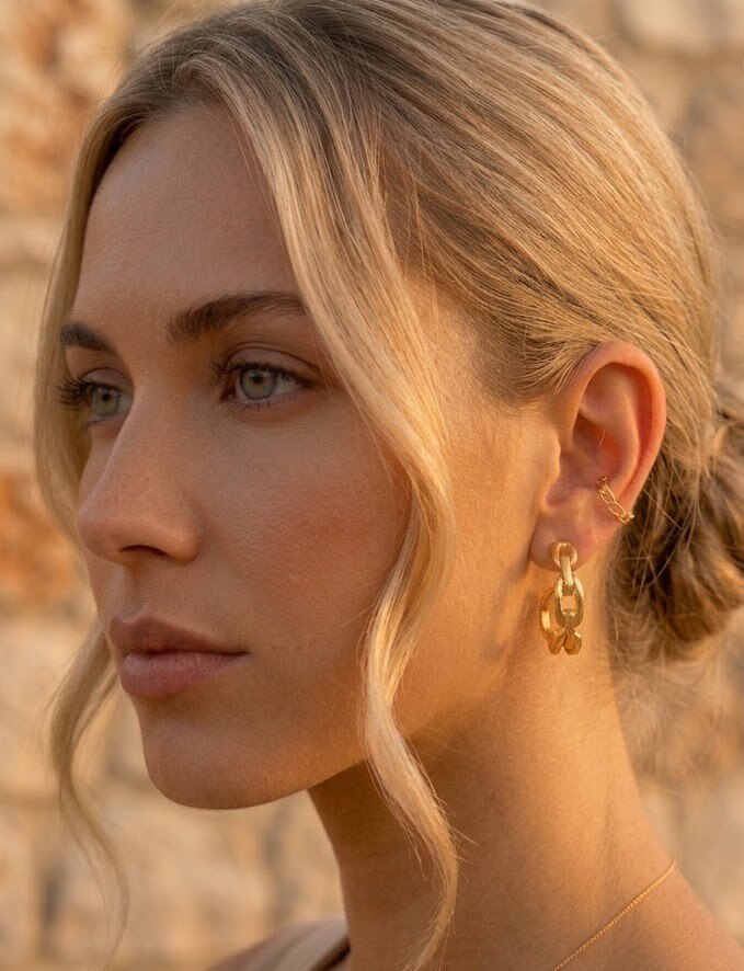 Grossiste COSMOS - Créoles chaîne maillons chic tendance, finitions dorée argentée modernes femme
