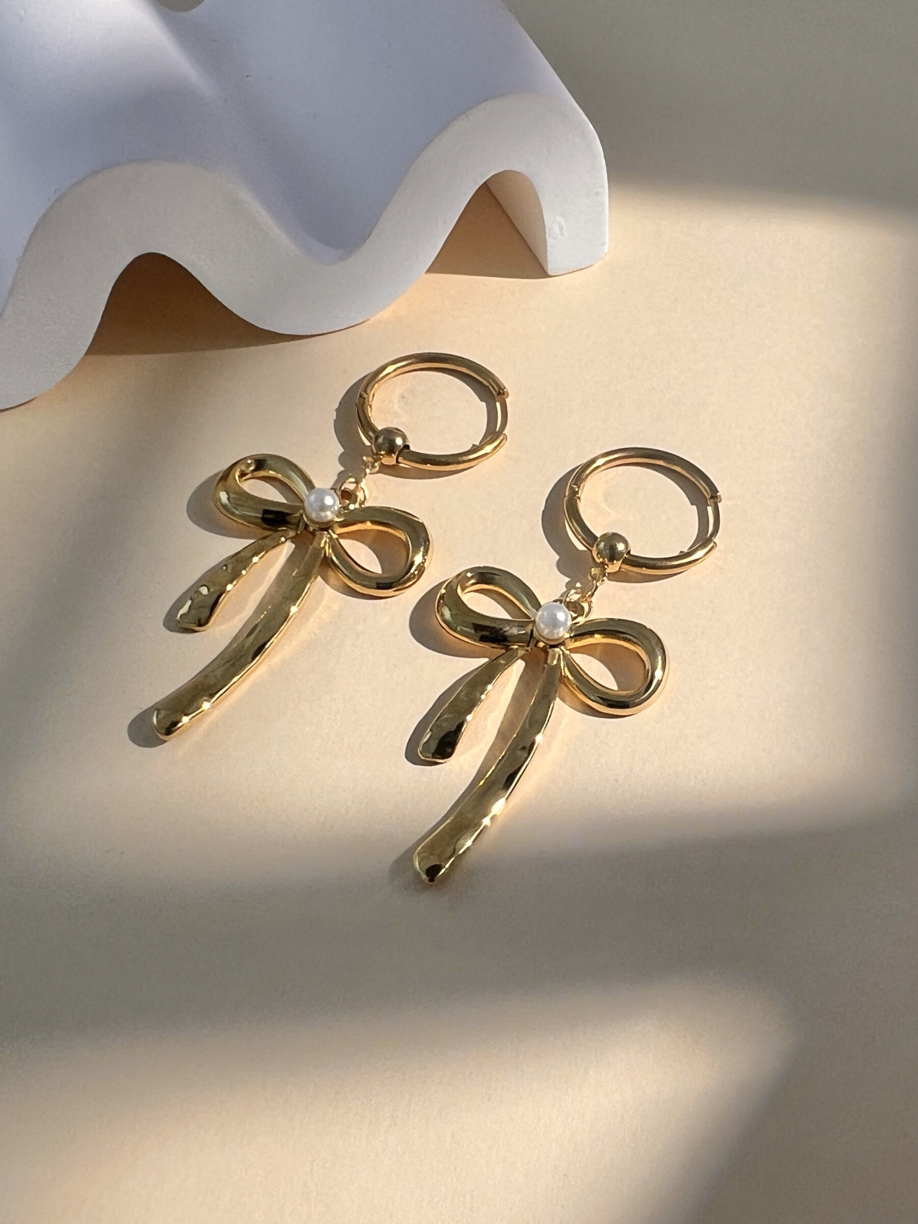 Wholesaler COSMOS - Stainless steel pendant earring