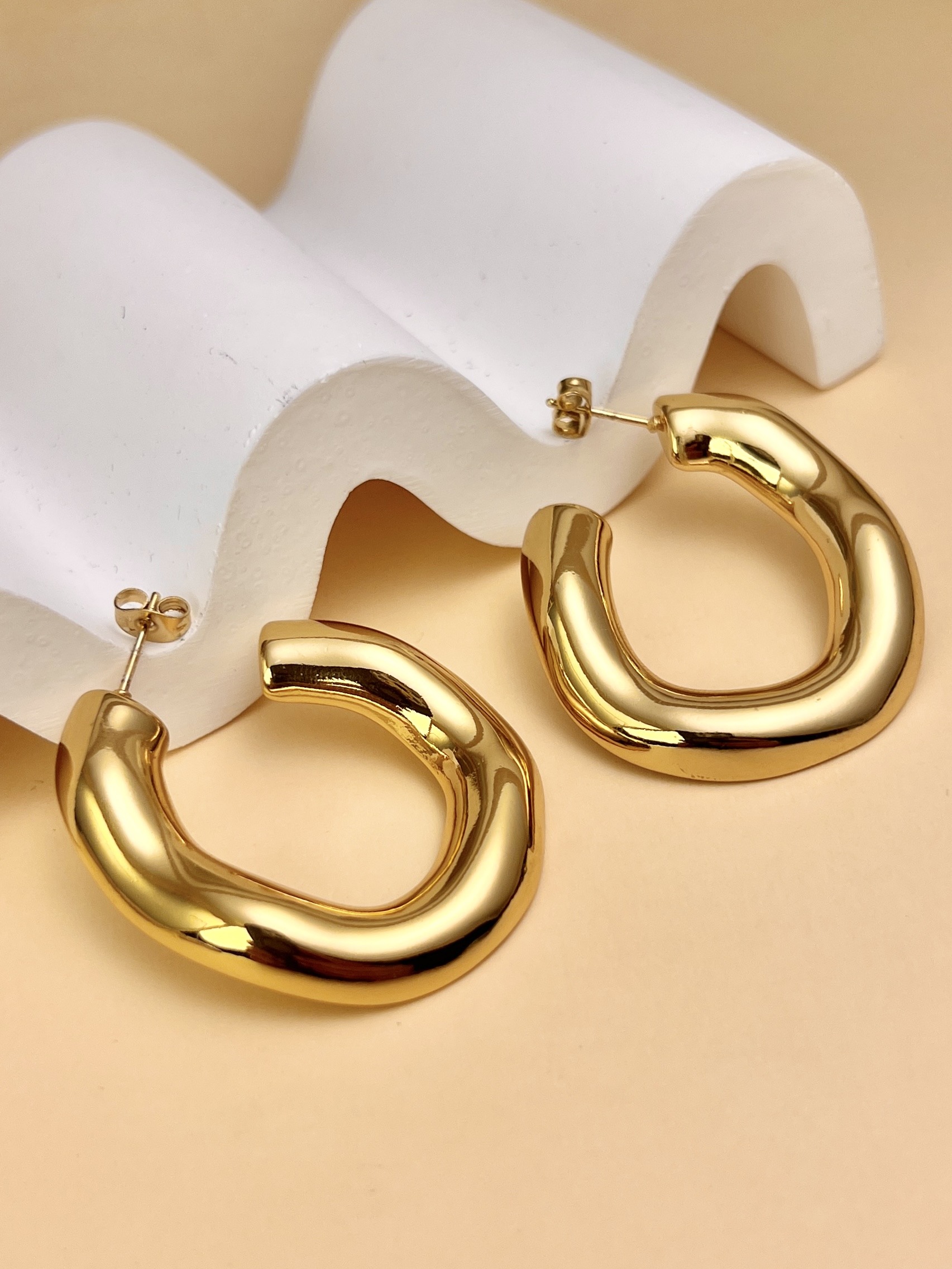 Wholesaler COSMOS - Wide Golden Stainless Steel Hoop Earrings Trend