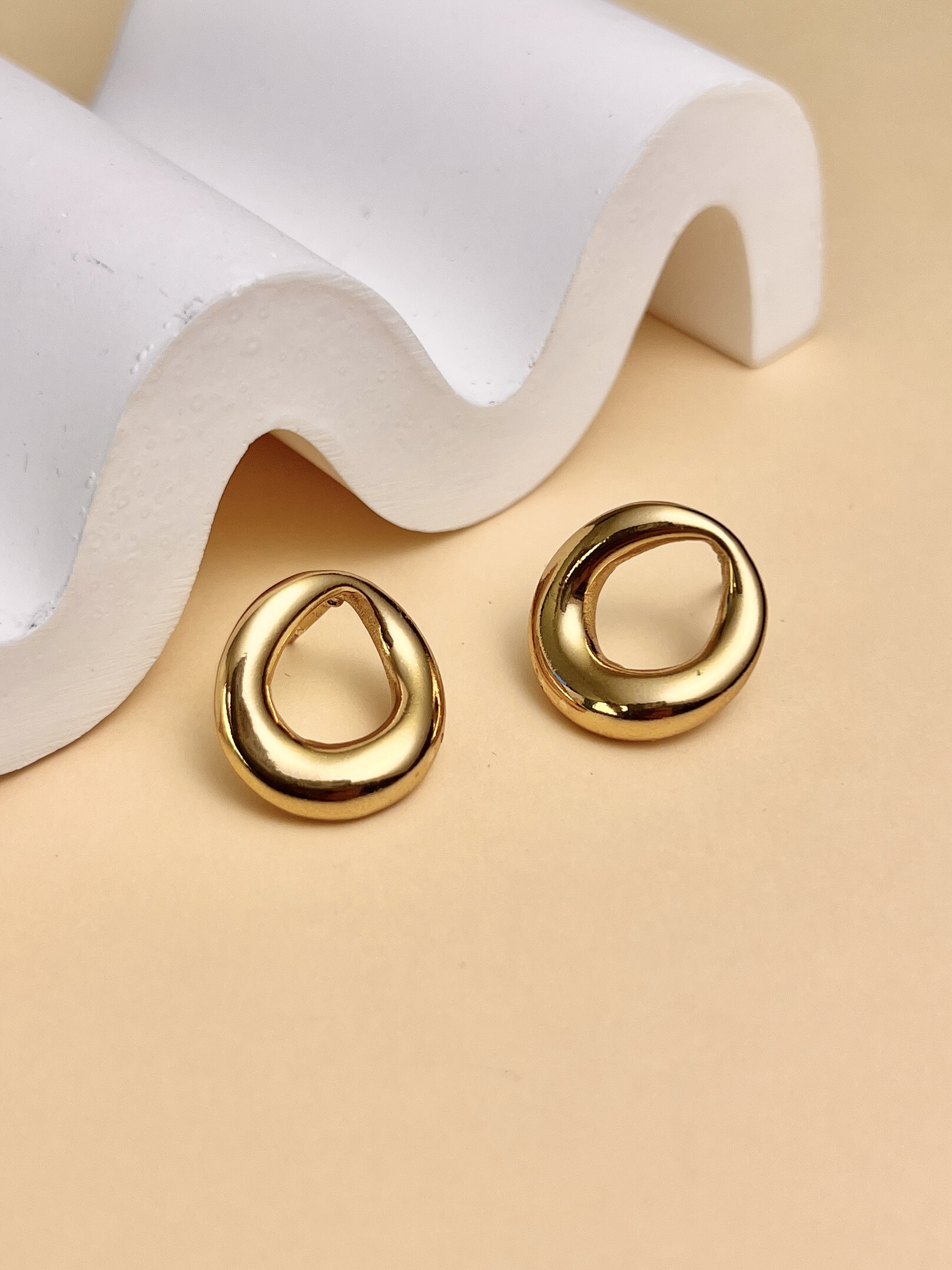 Grossiste COSMOS - Boucle d'Oreille Rond en Acier Inoxydable