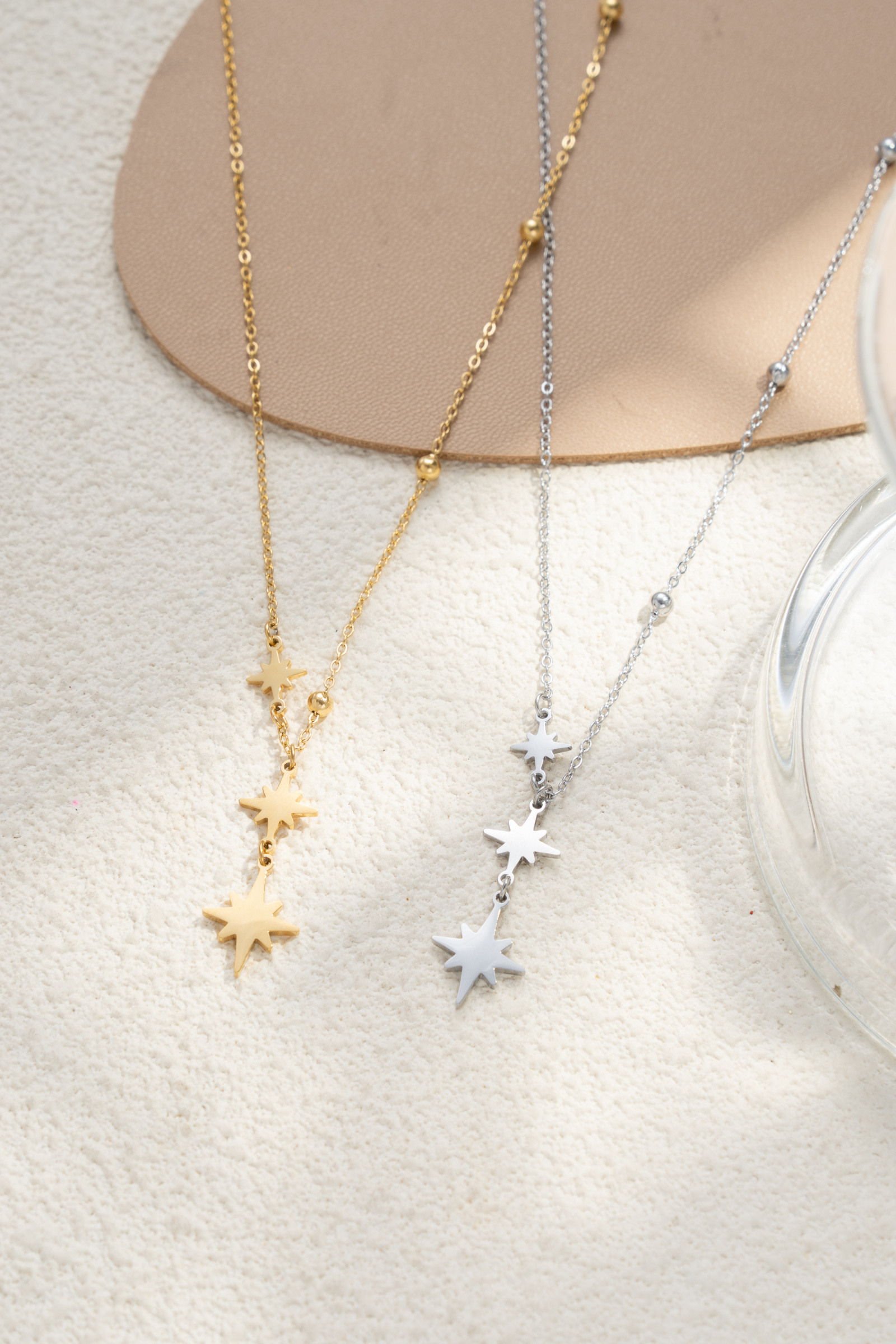 Grossiste COSMOS - Lot de 2 colliers étoiles acier inoxydable doré argenté chaîne perlée femme