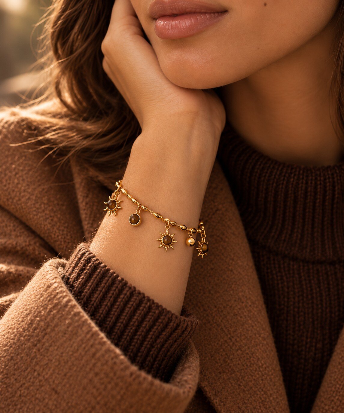 Grossiste COSMOS - Bracelet charms soleil médaillons acier inoxydable chic moderne