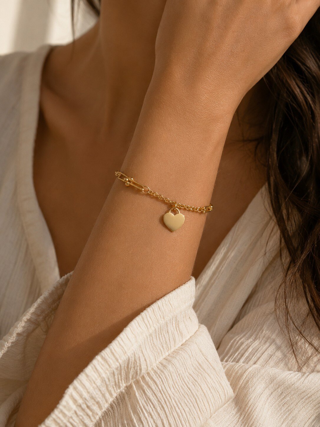 Wholesaler COSMOS - Gold Heart Link Bead Bracelet Stainless Steel Chic Feminine Elegant Durable