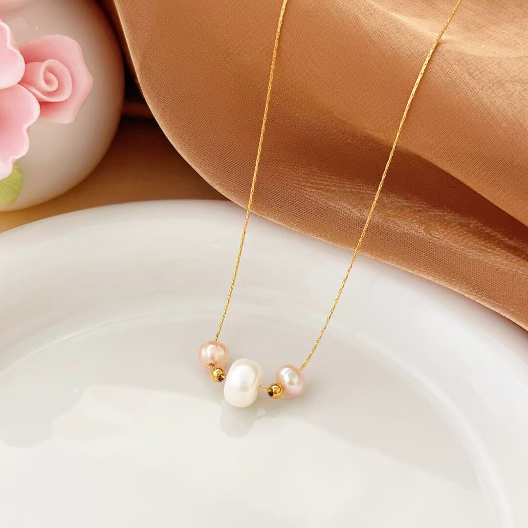 Wholesaler COSMOS - Fine necklace with stainless steel pearl pendant