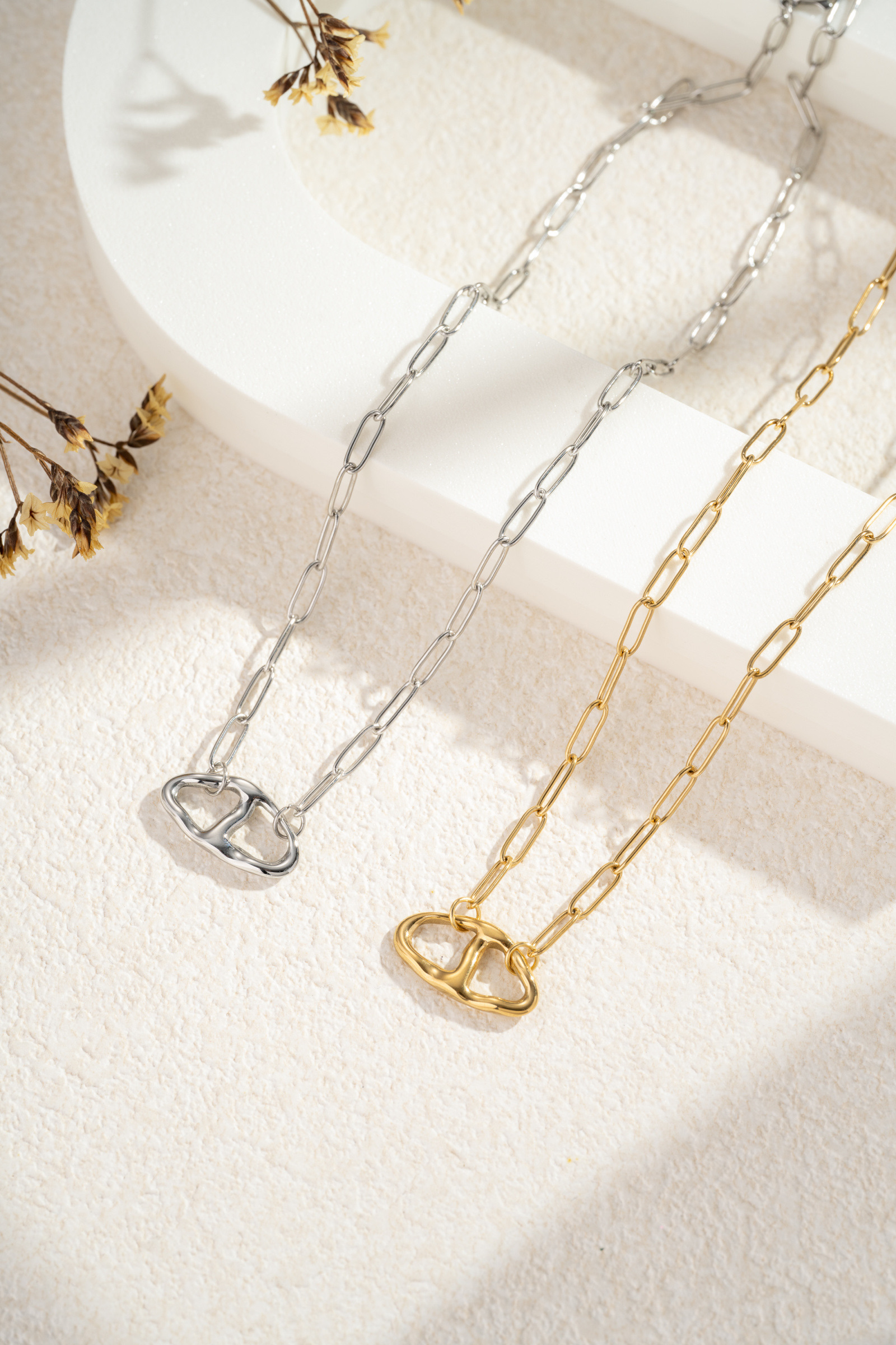 Mayorista COSMOS - Collar minimalista elegante con colgante de grano de café en acero inoxidable dorado y plateado