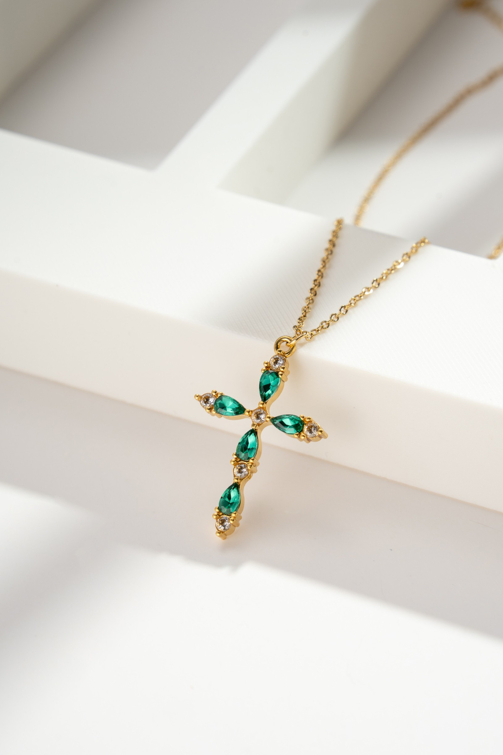 Wholesaler COSMOS - Golden Crystal Cross Necklace – Spiritual and Modern Elegance In Stainless Steel