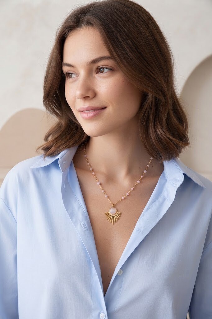 Grossiste COSMOS - Collier soleil pierre colorée perles acier inoxydable doré élégant fin lumineux