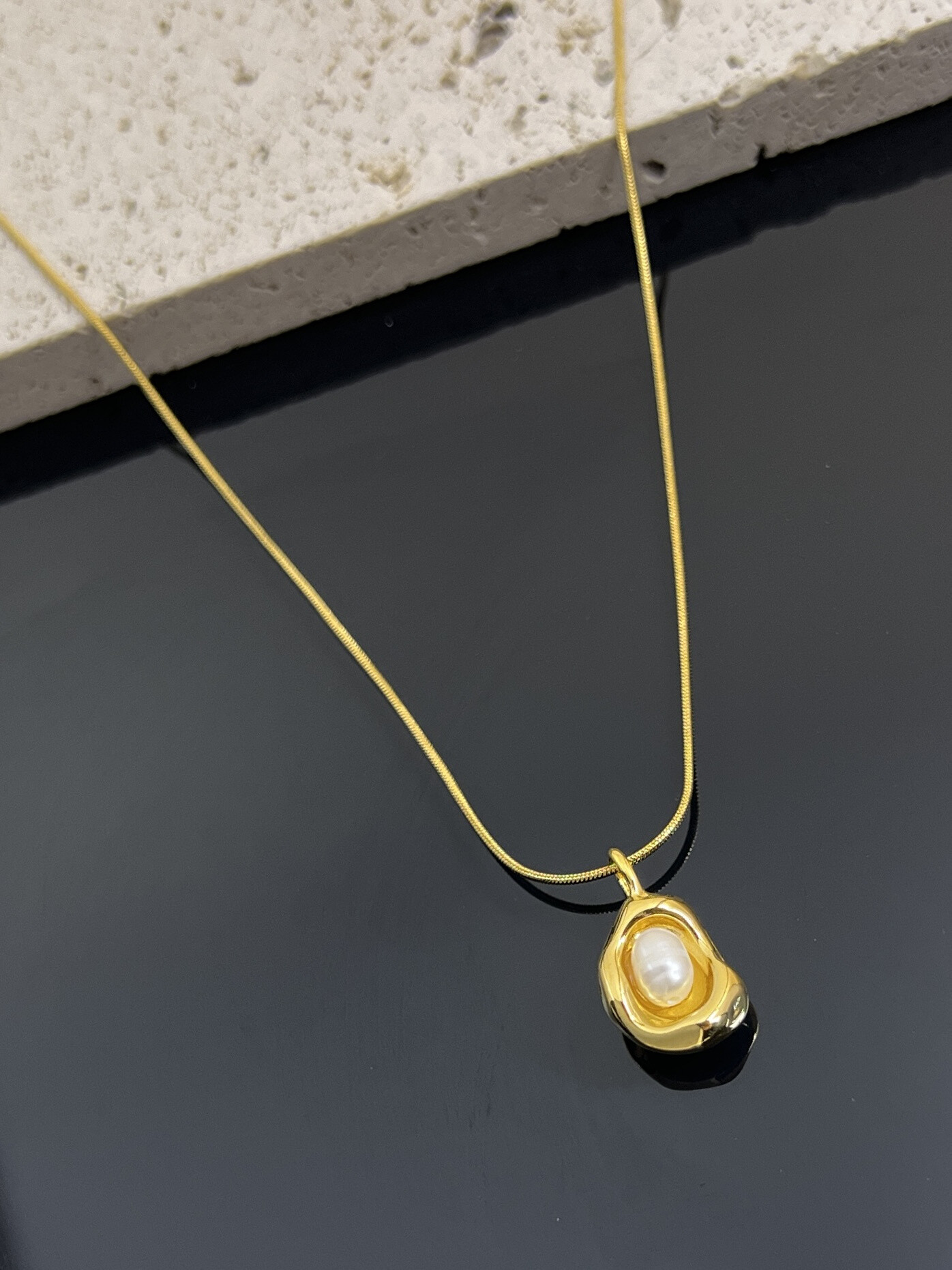 Grossiste COSMOS - Collier Raffiné avec Perle Minimaliste – Acier Inoxydable