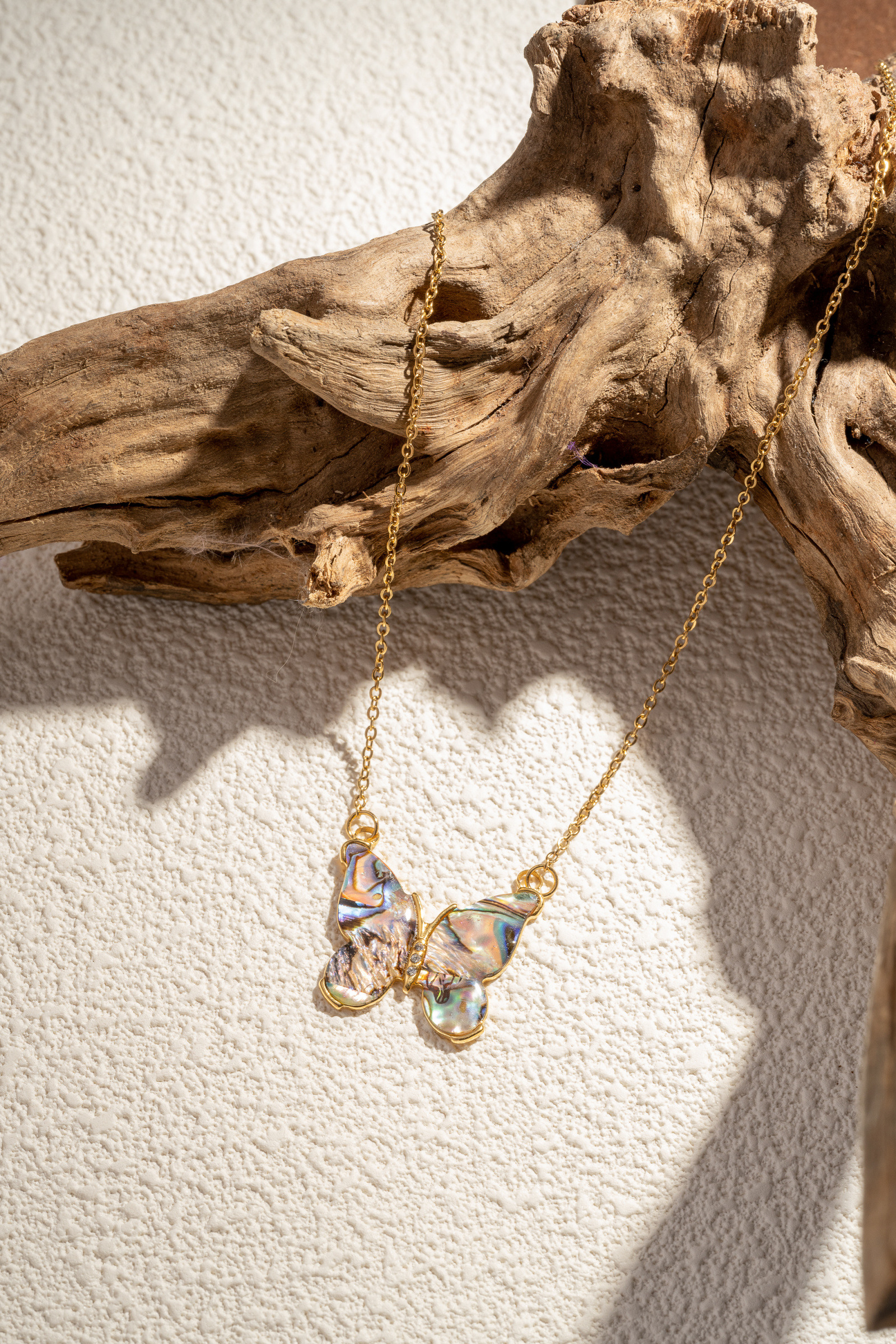 Wholesaler COSMOS - Women's Gold-Plated Stainless Steel Necklace – Mother-of-Pearl Butterfly & Crystal Stones