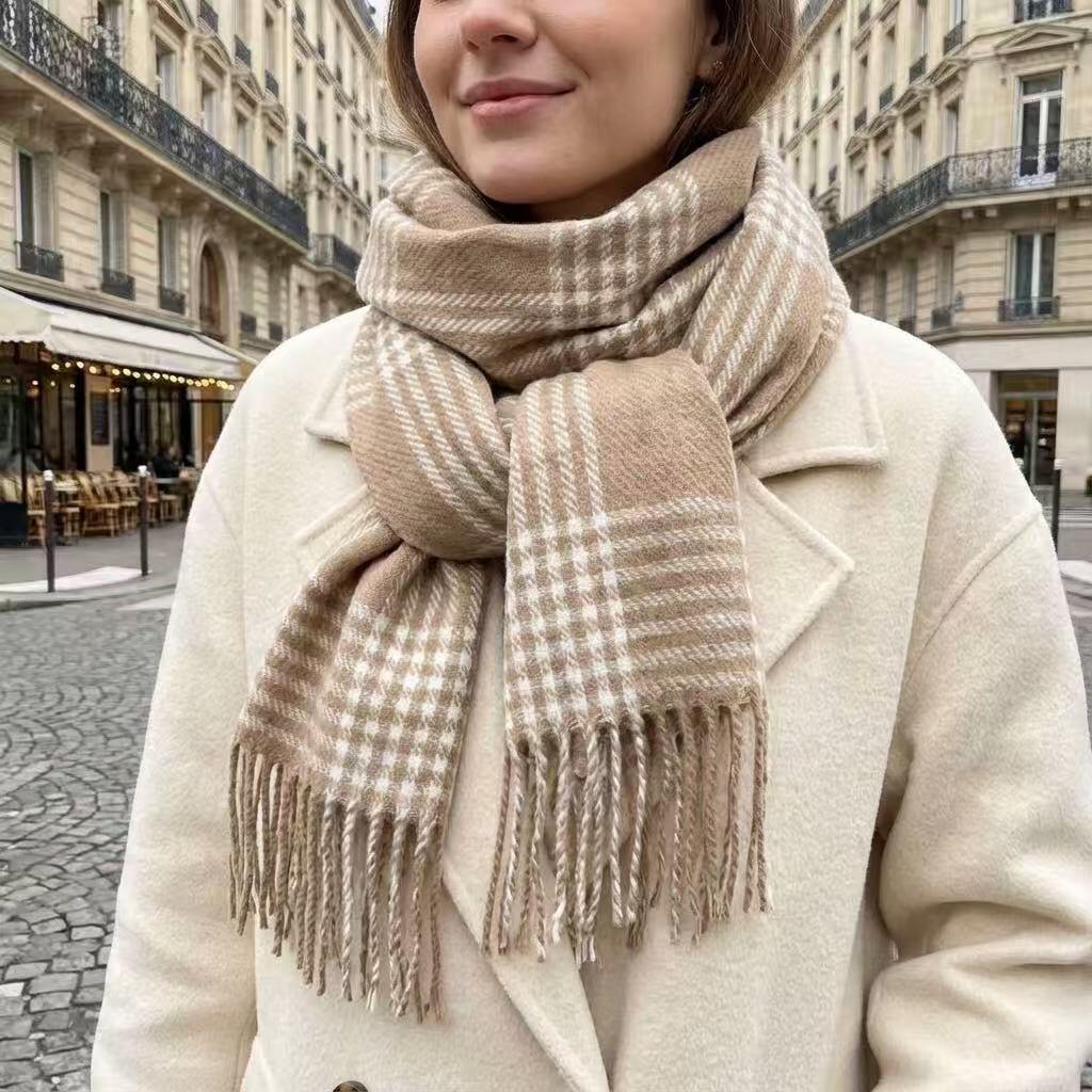 Wholesaler COSMOS - Women's scarves in soft polyester 1.8m x 68cm, timeless elegance and trendy warmth