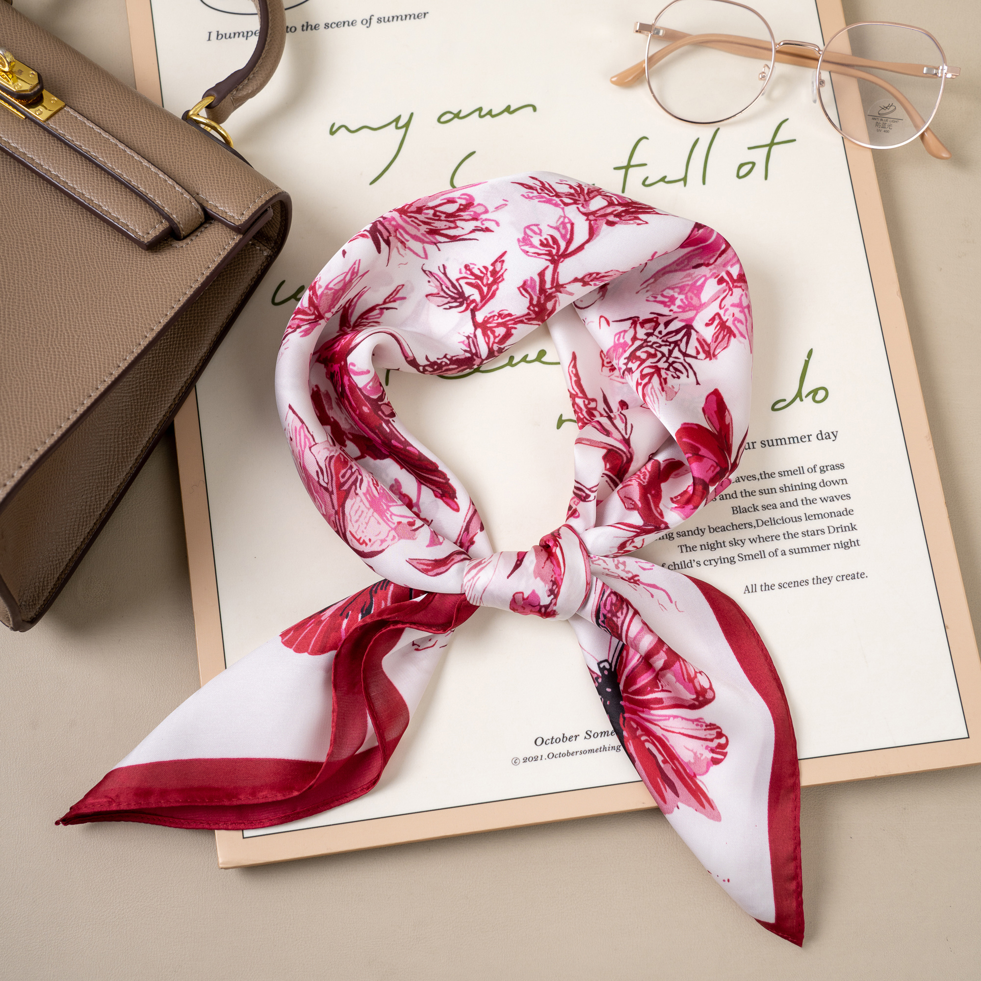 Wholesaler COSMOS - Women's square polyester scarf with a silky, fluid feel and elegant botanical pattern