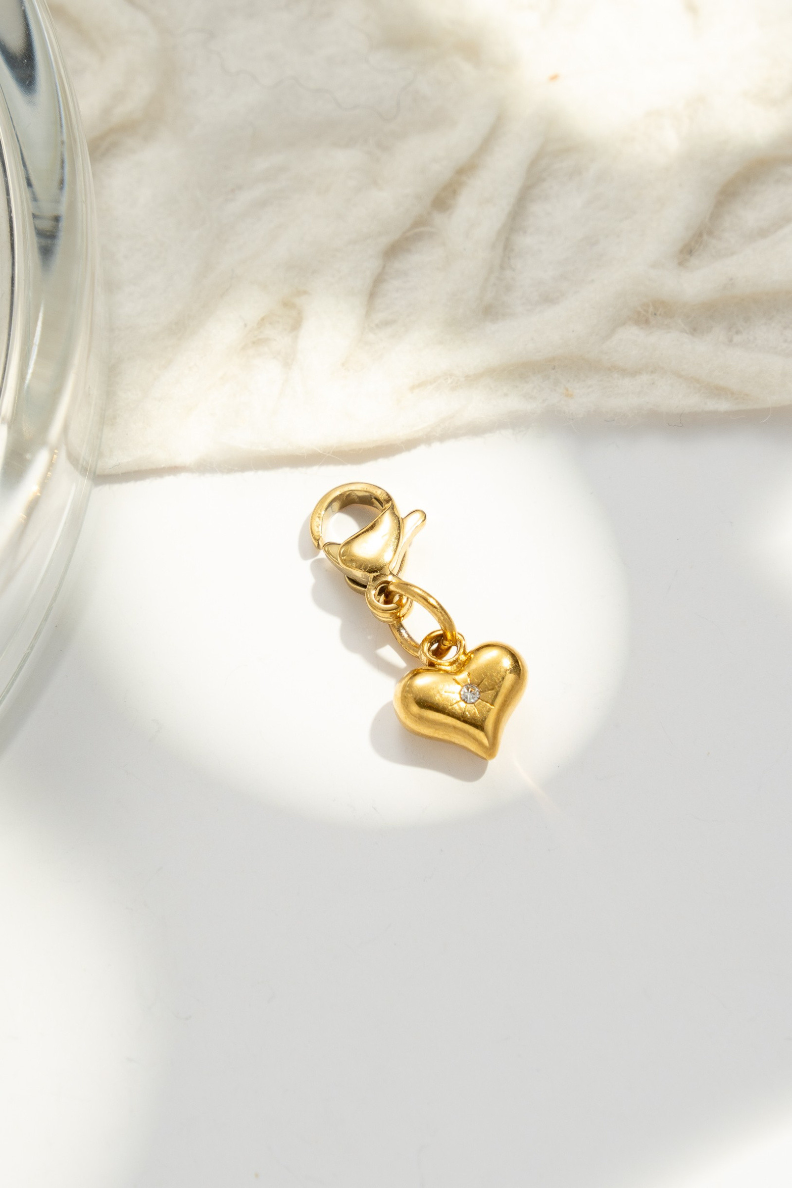Wholesaler COSMOS - Smooth heart pendant gold silver charm for women shiny delicate trendy jewelry