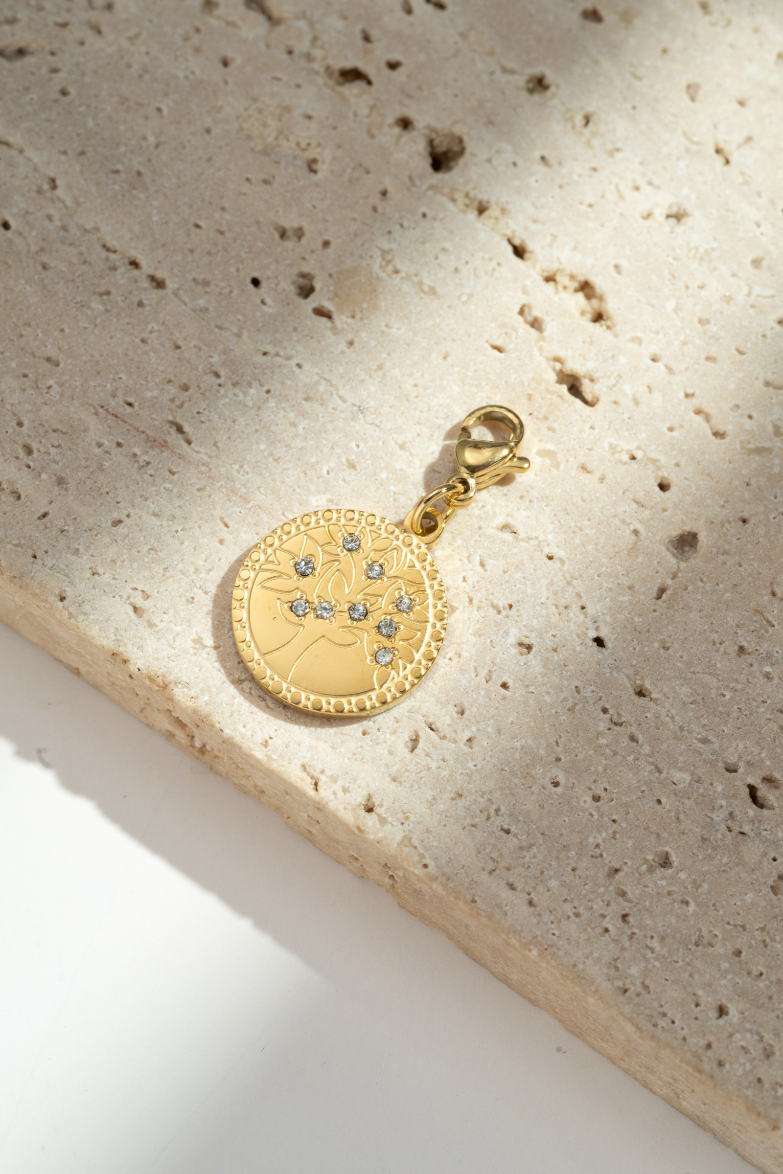 Wholesaler COSMOS - Tree of Life Pendant with Rhinestones - Symbolic and Shiny Stainless Steel
