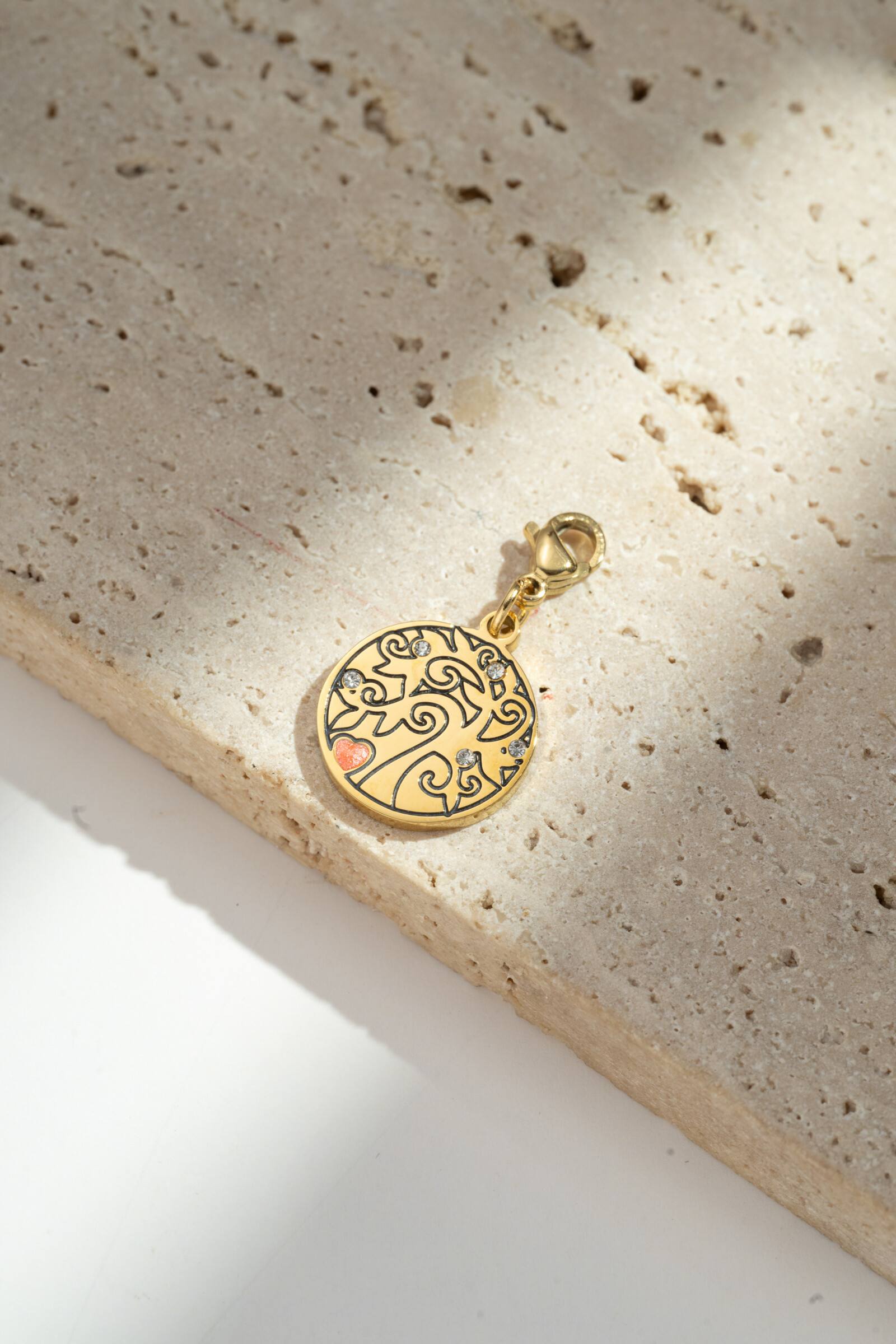 Grossiste COSMOS - Pendentif Arbre de Vie & Cœur Rouge – Acier Inoxydable Symbolique et Raffiné