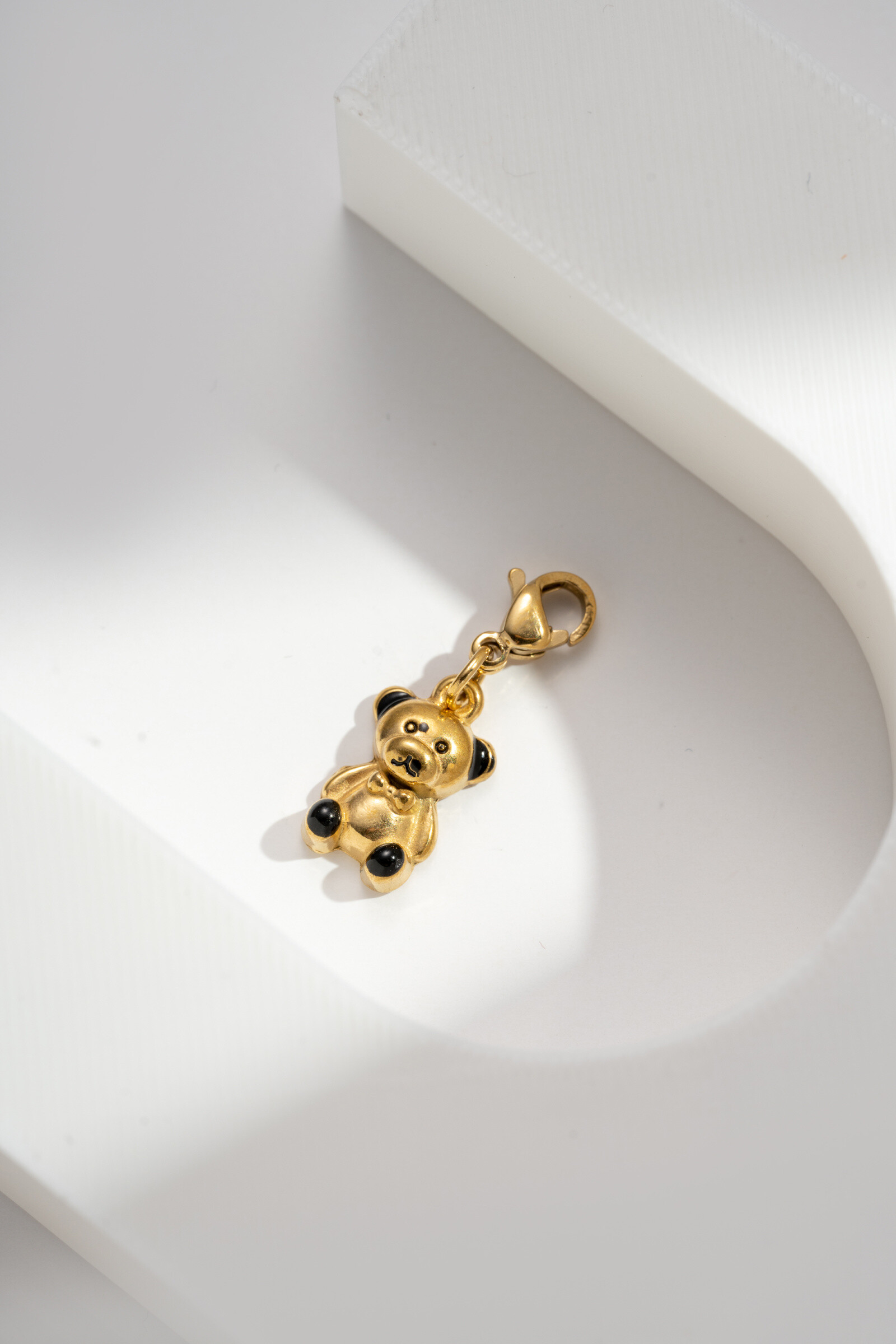 Wholesaler COSMOS - Golden bear charm in steel, soft, chic, playful
